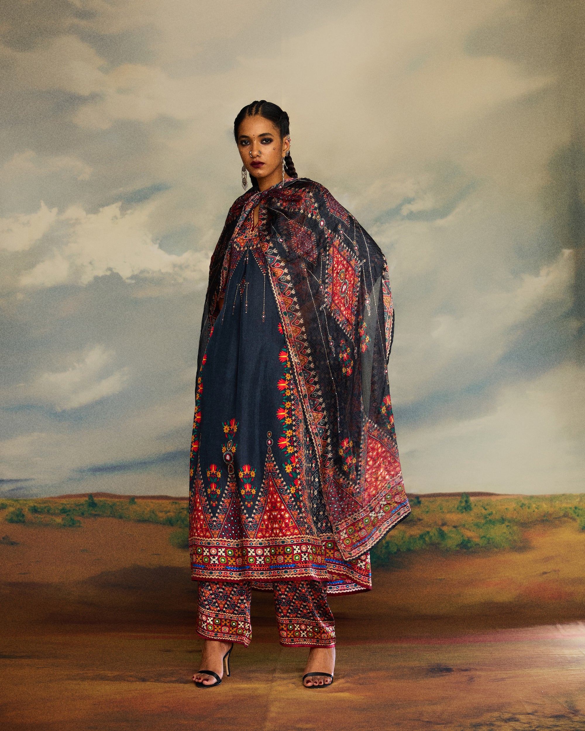 Kutch : Banera - Charcoal