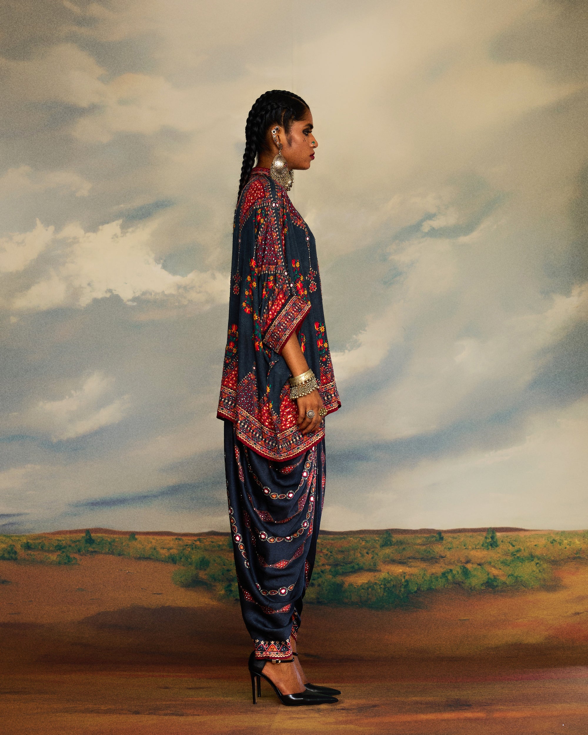 Kutch : Chanel/Afghan - Charcoal