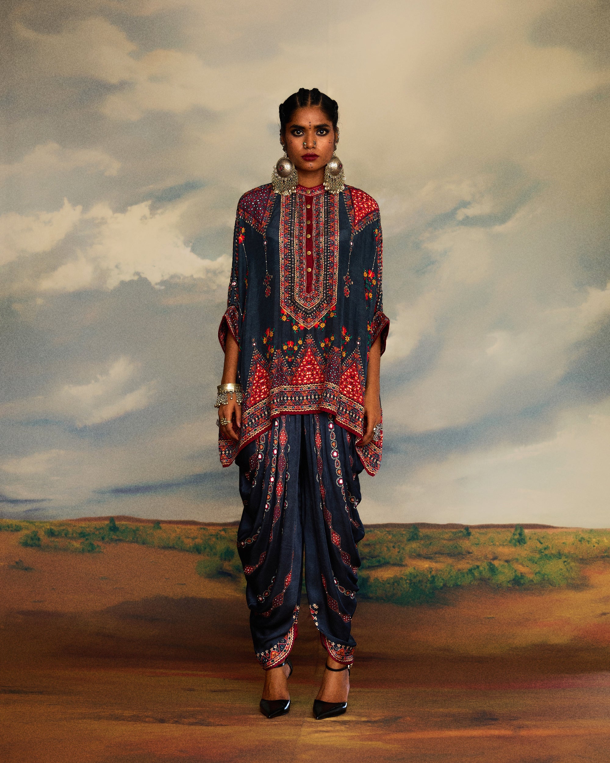Kutch : Chanel/Afghan - Charcoal