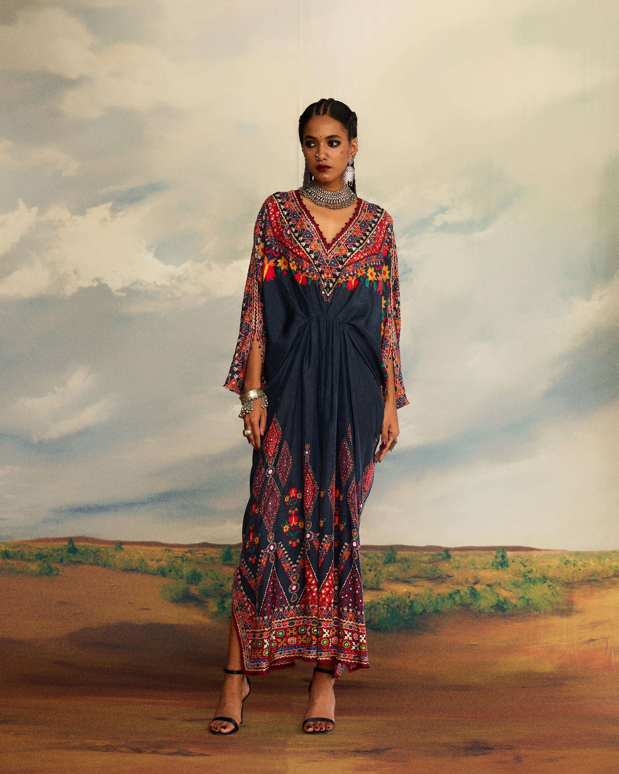 Kutch : Rasika - Charcoal