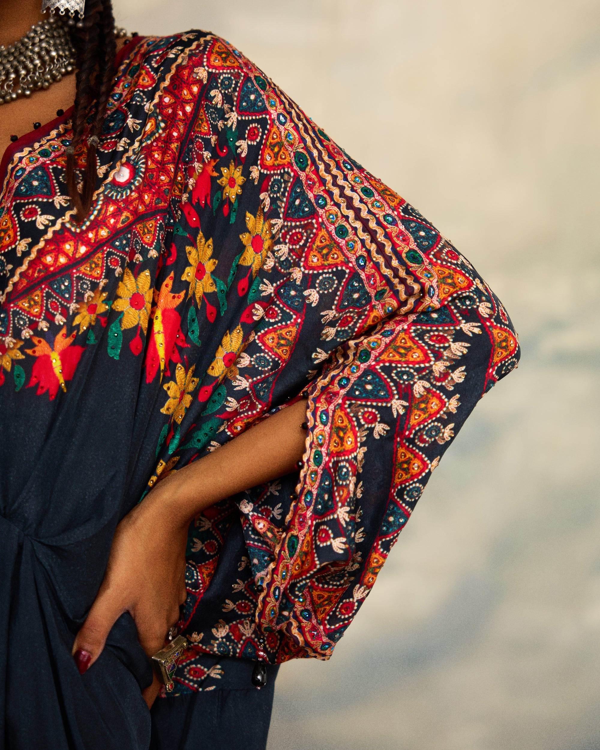 Kutch : Rasika - Charcoal
