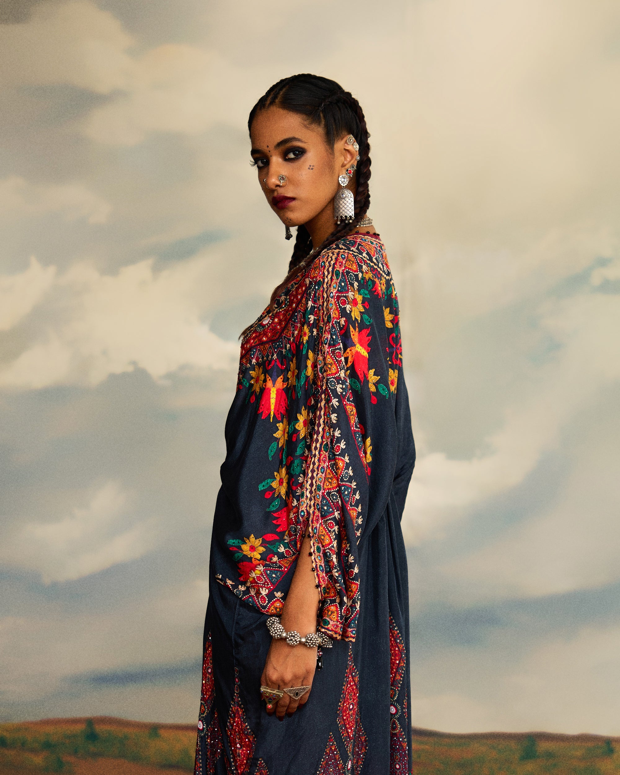 Kutch : Rasika - Charcoal