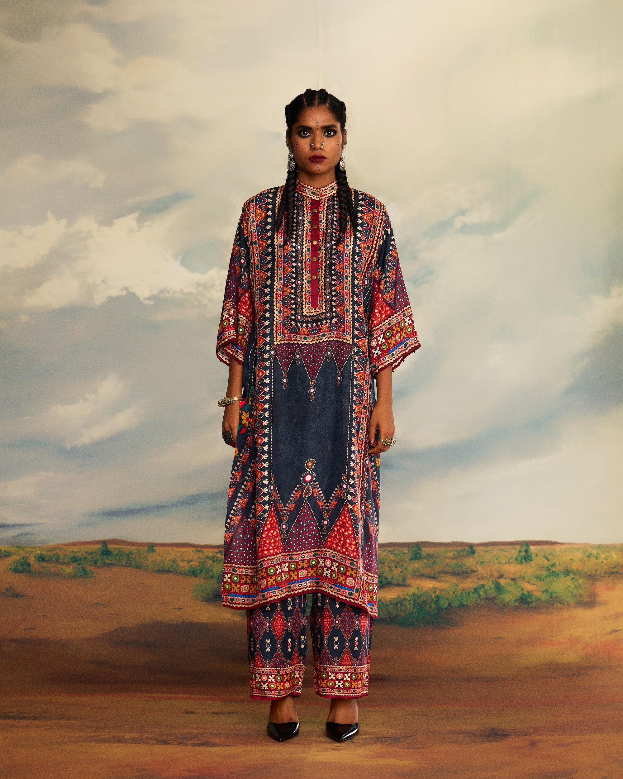 Kutch : Ghazala - Charcoal