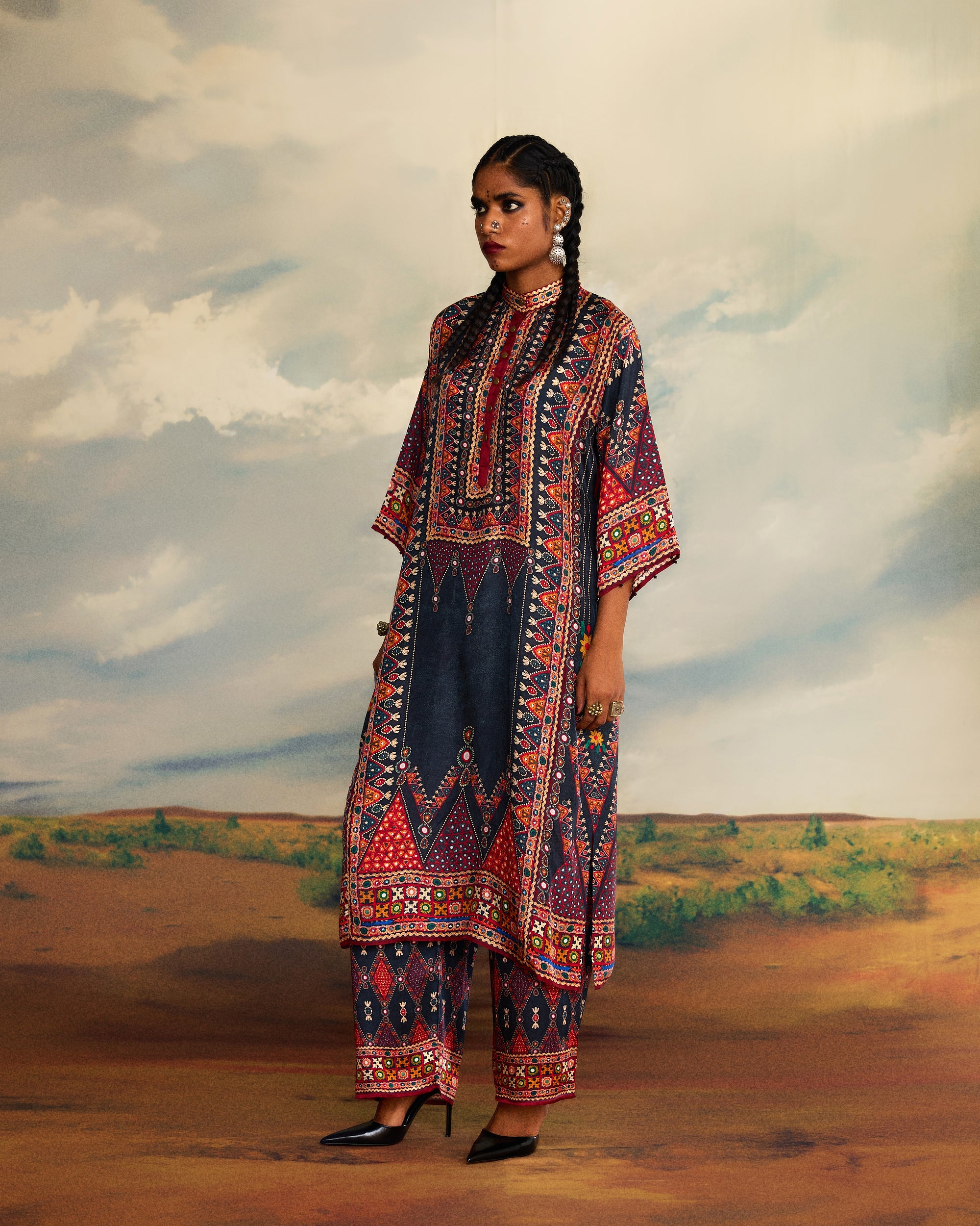 Kutch : Ghazala - Charcoal