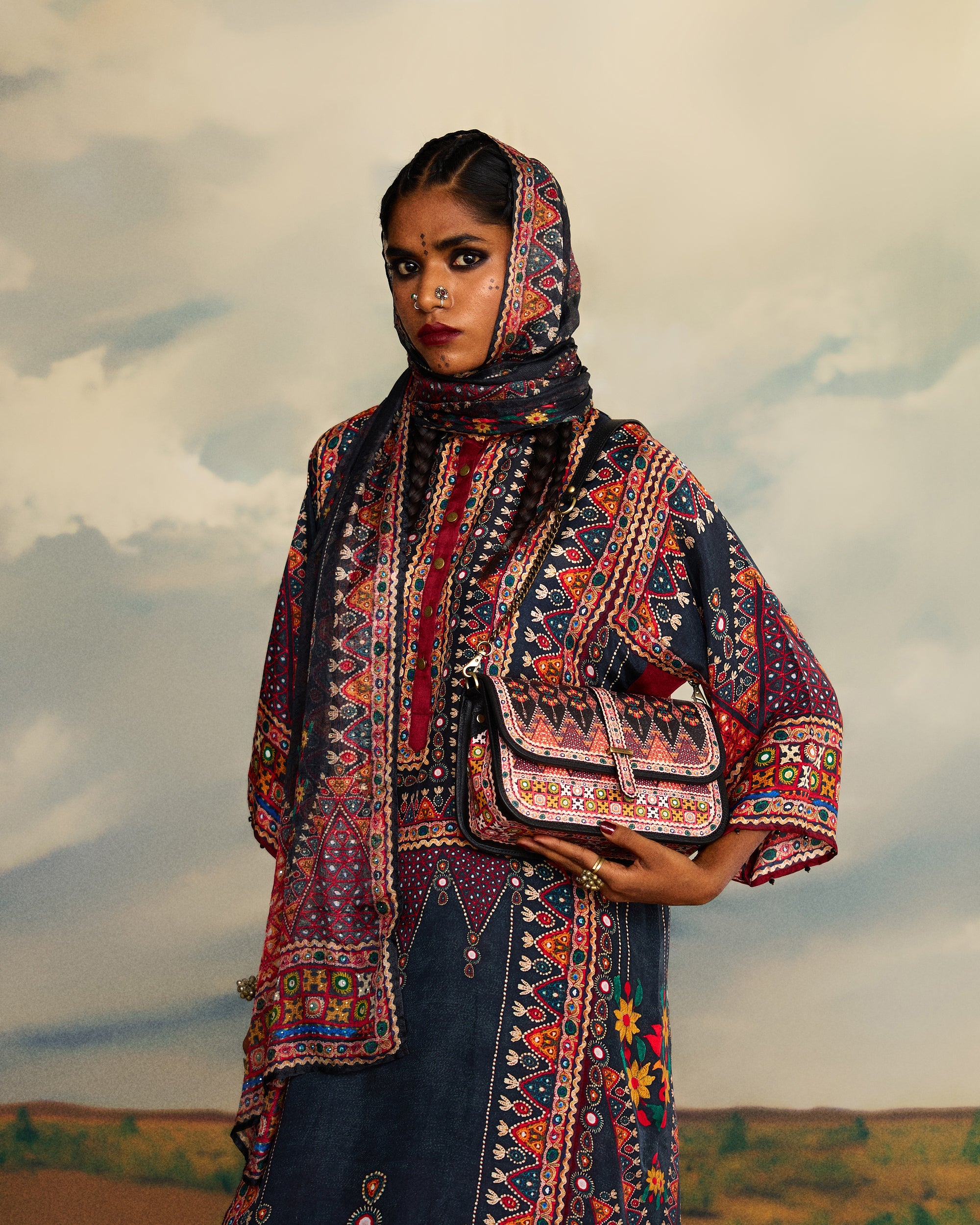 Kutch : Ghazala - Charcoal