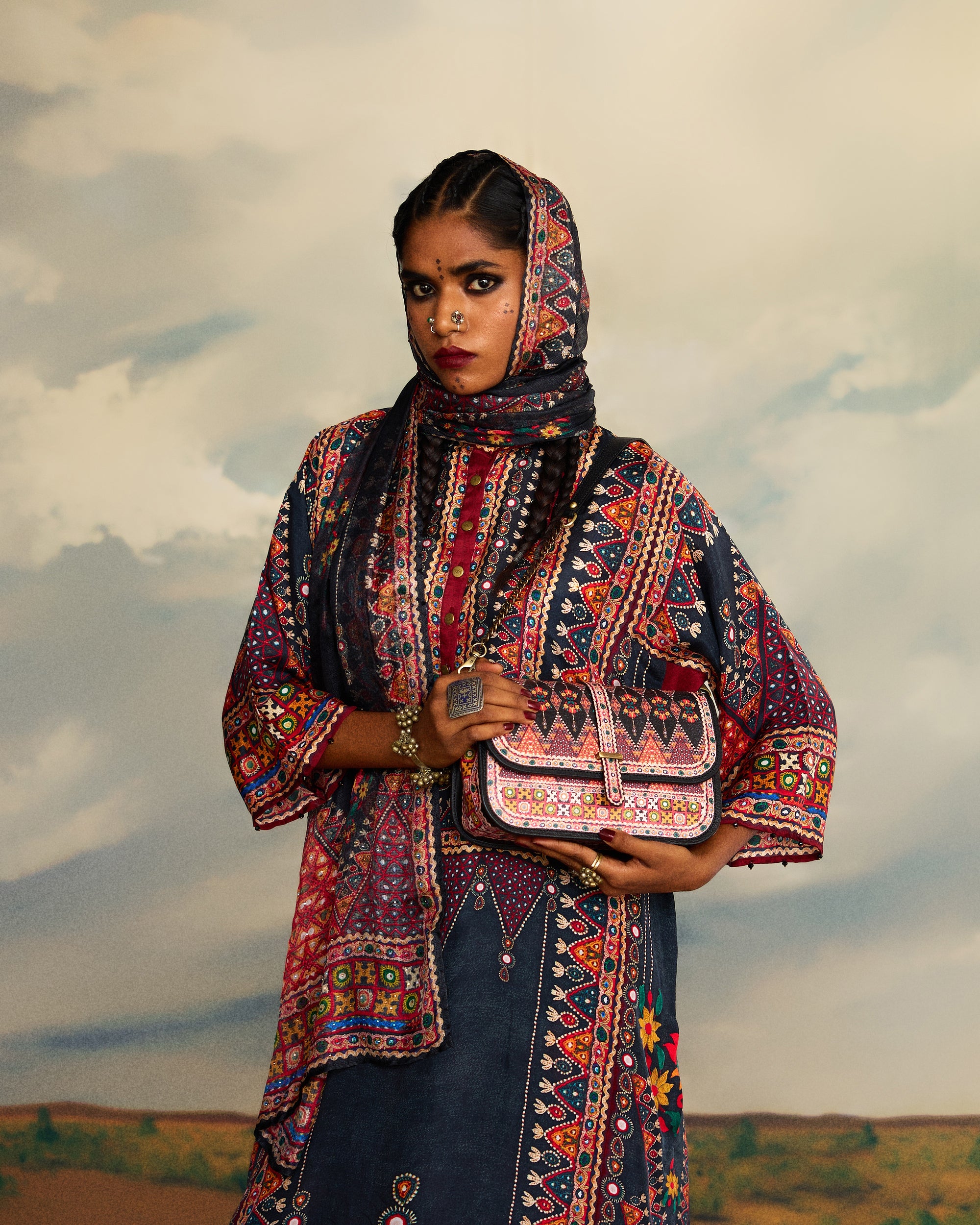 Kutch : Ghazala - Charcoal