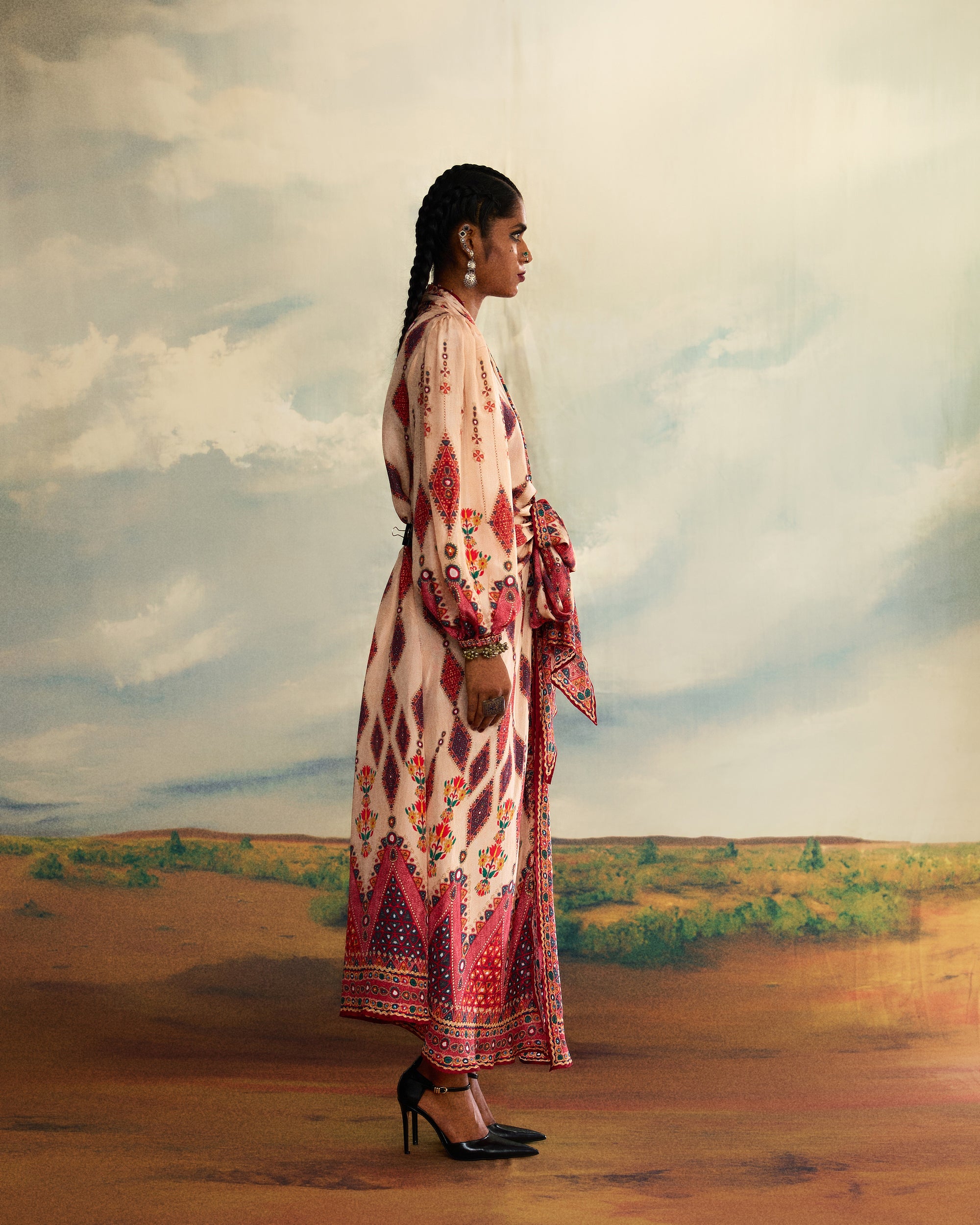 Kutch : Gauri - Beige