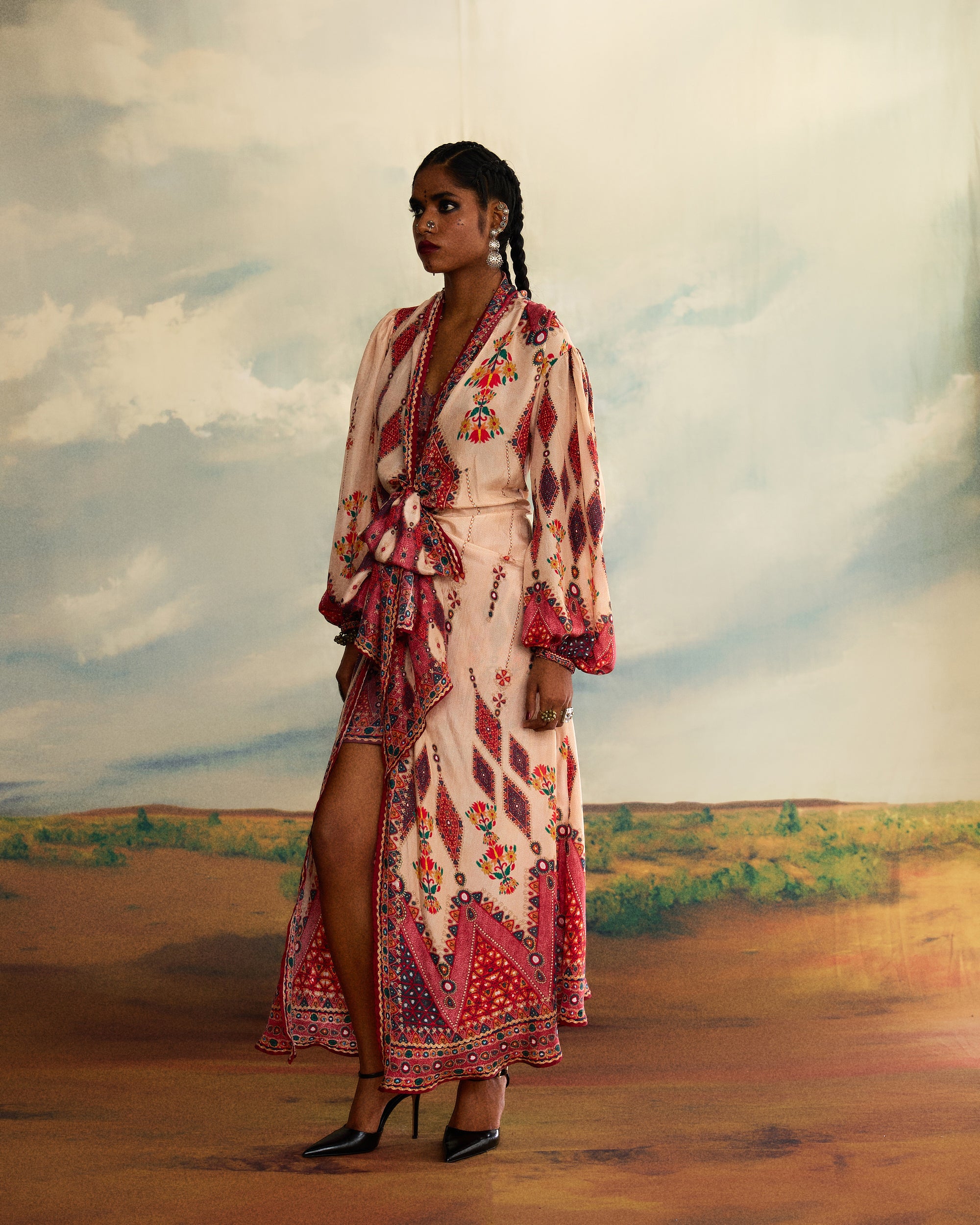 Kutch : Gauri - Beige