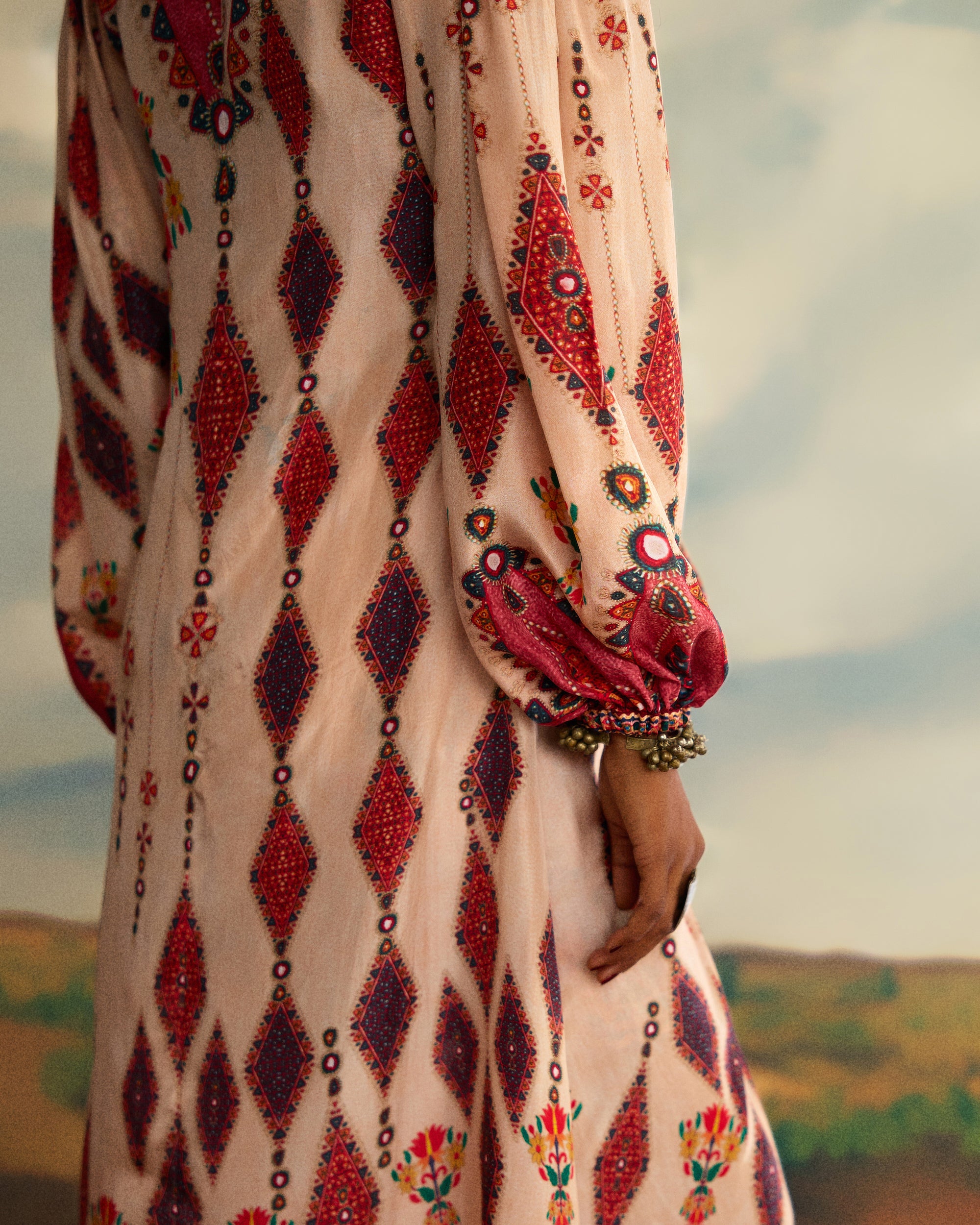 Kutch : Gauri - Beige