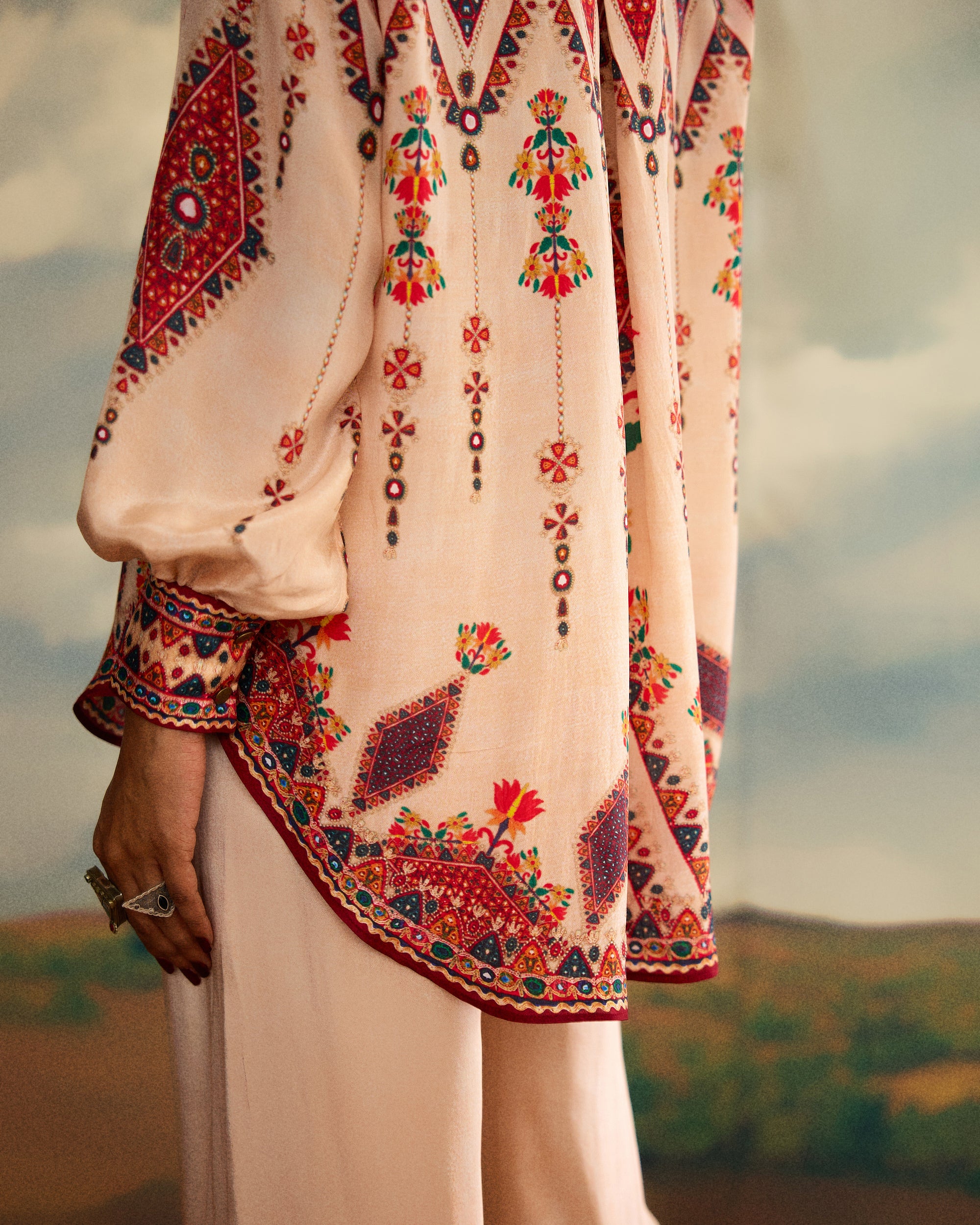 Kutch : Ferhana - Beige