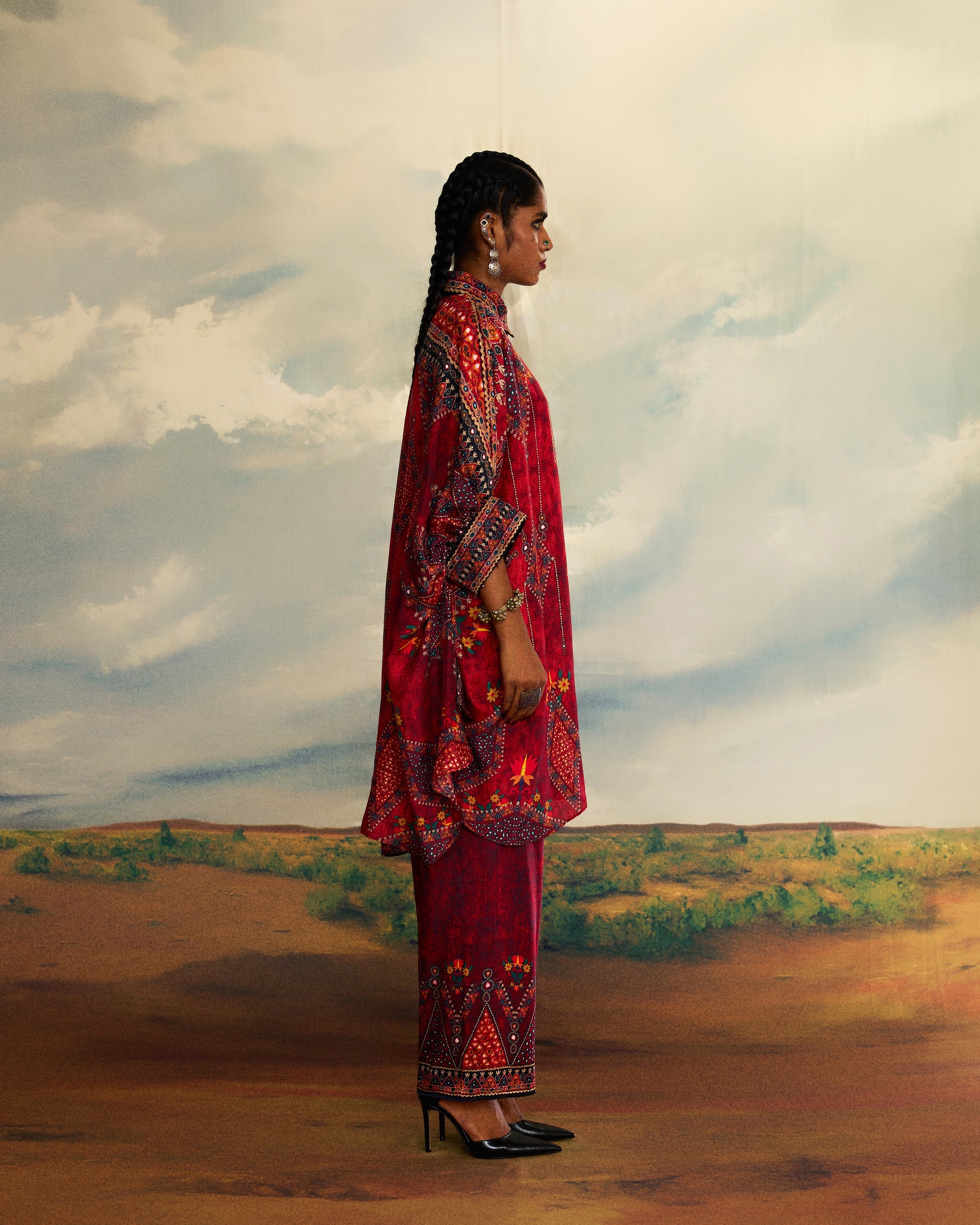 Kutch : Kamara - Red