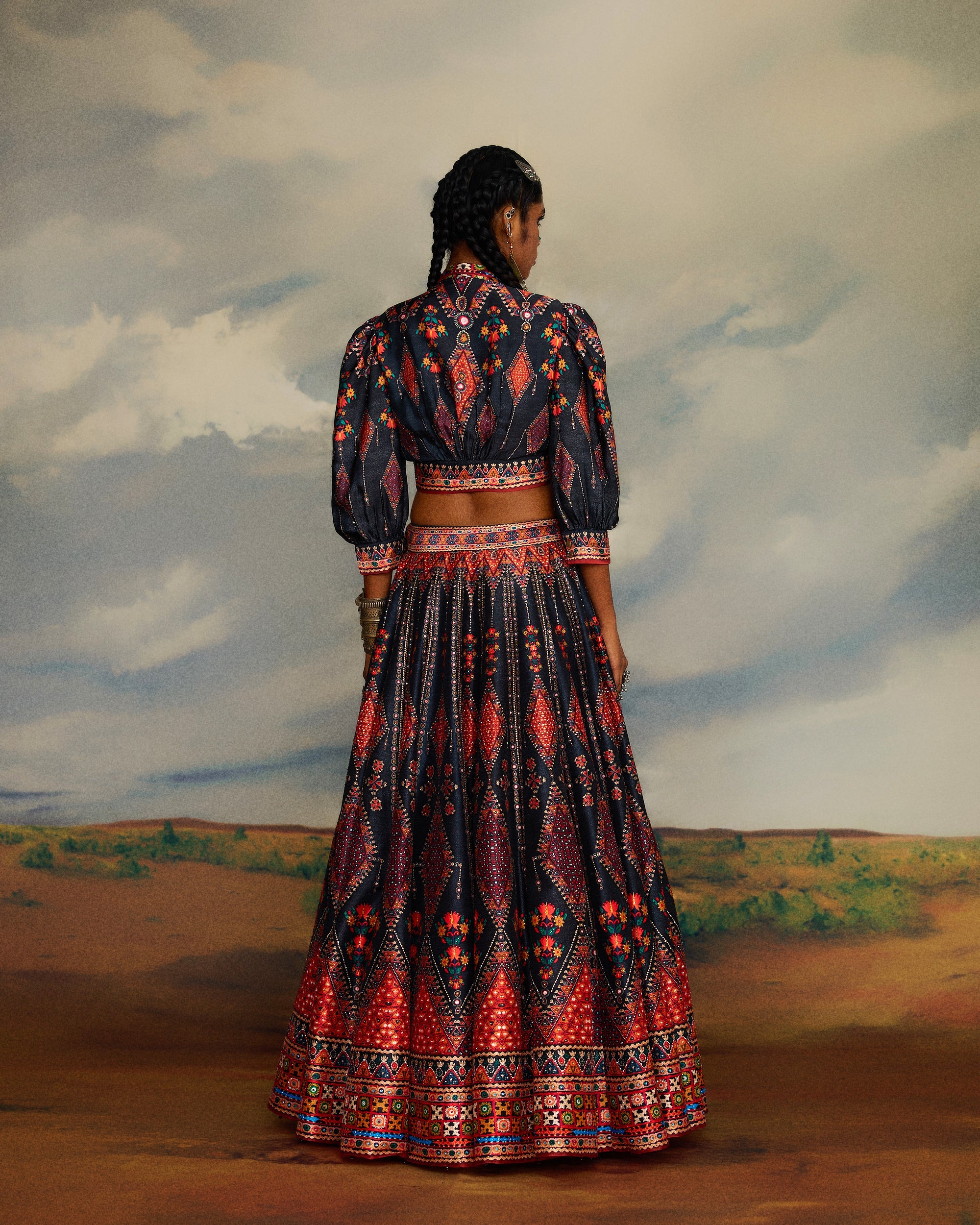 Kutch : Rubali Leela - Charcoal