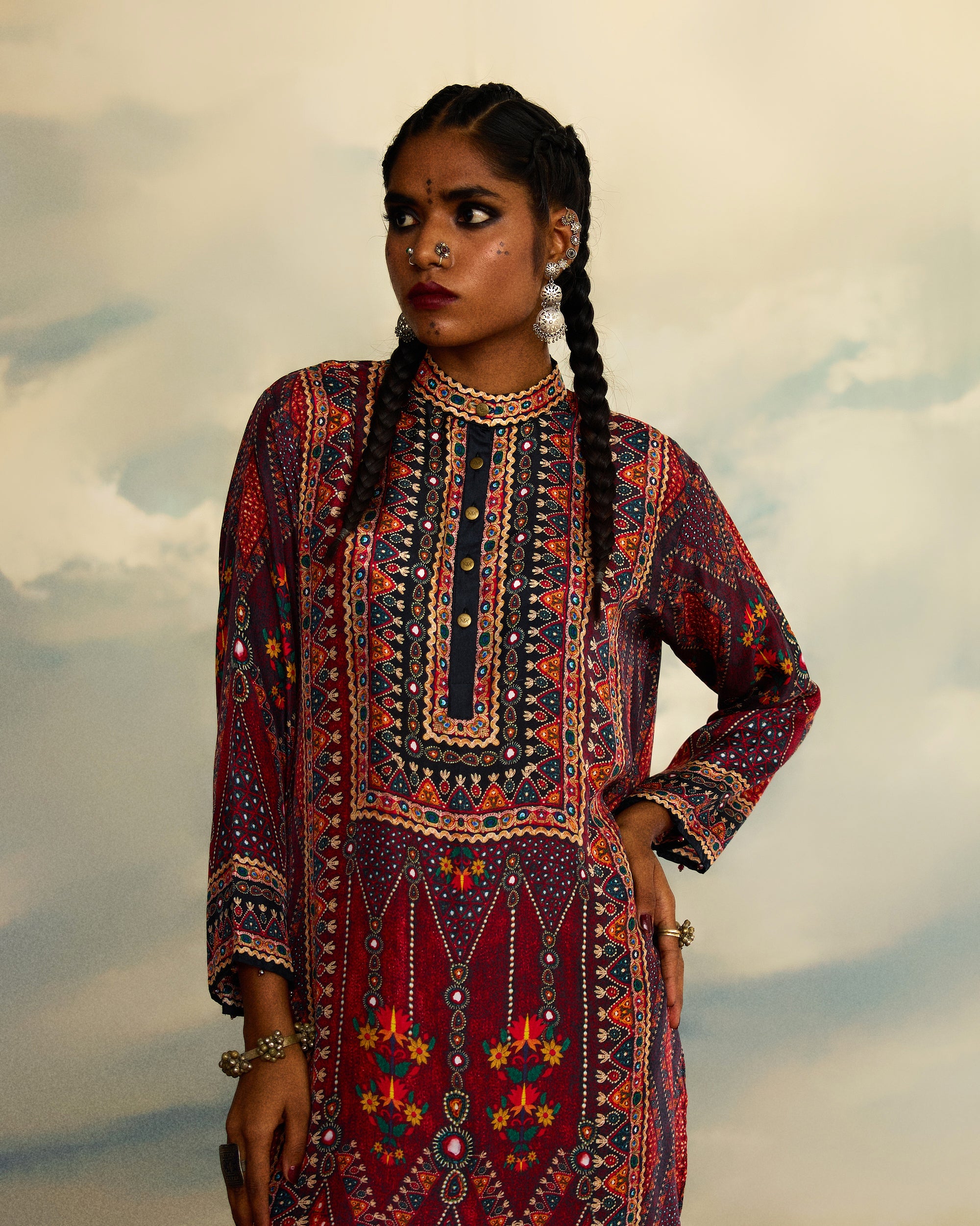 Kutch : Baaka - Red