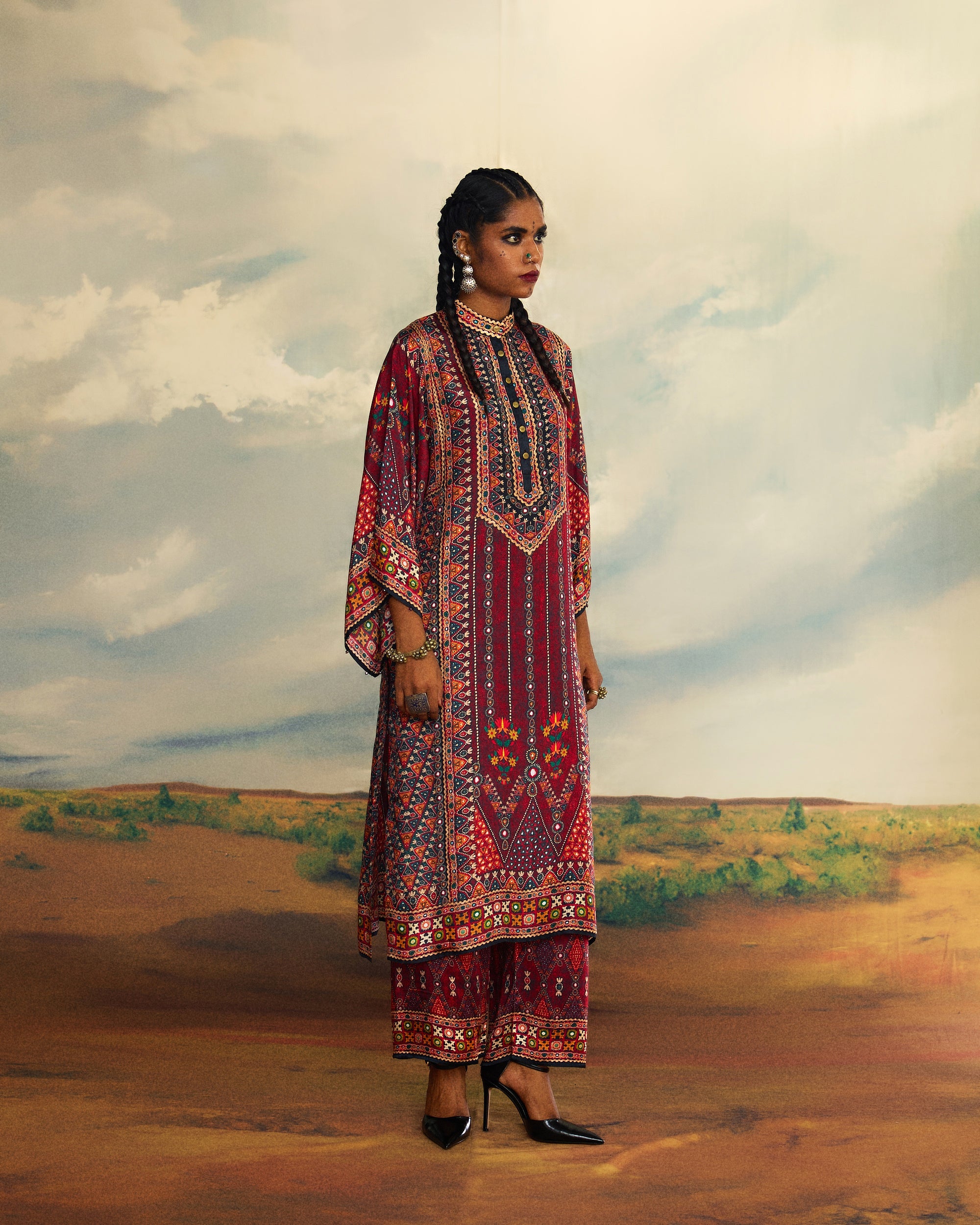 Kutch : Gayatri - Red