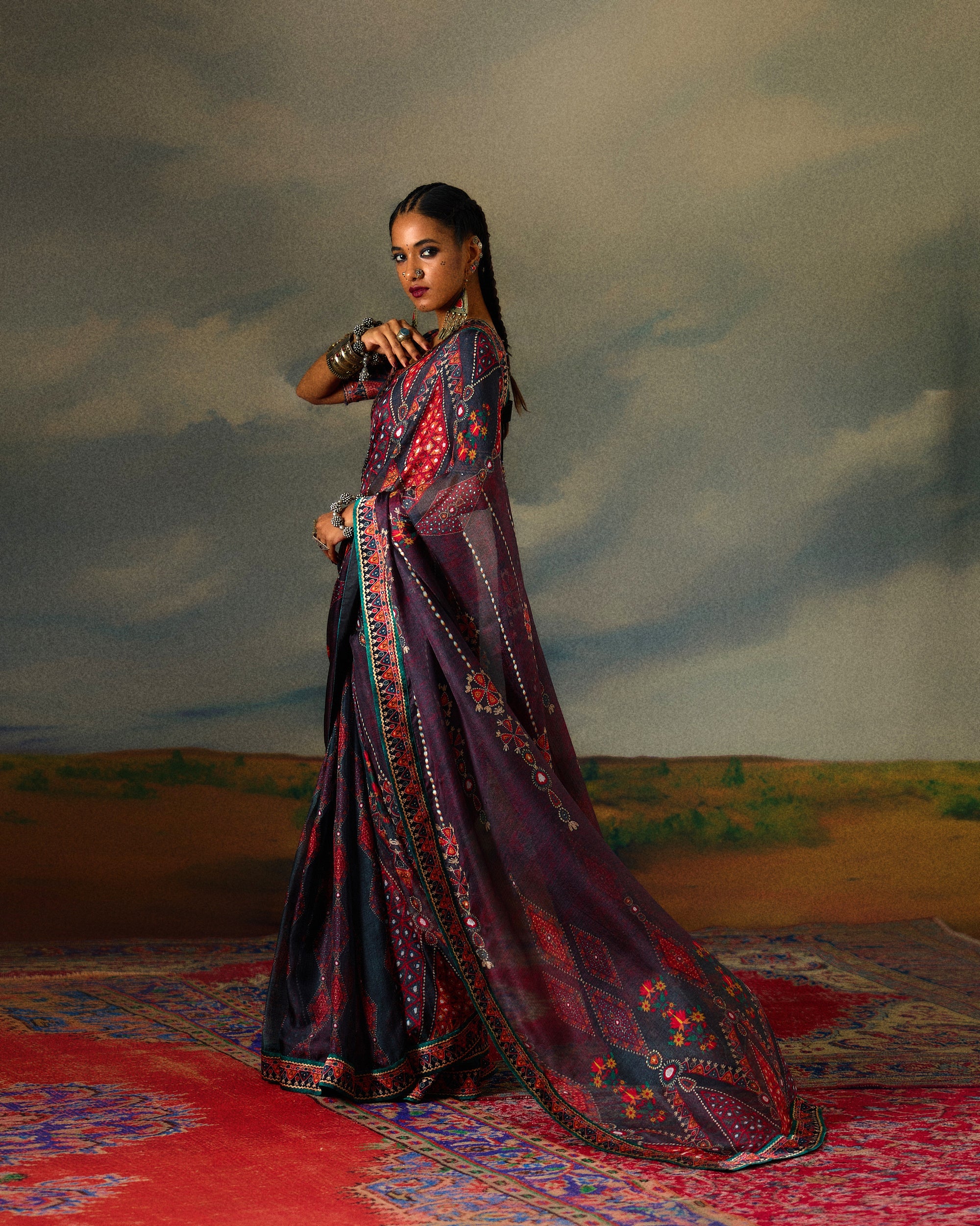 Kutch : Savi - Charcoal
