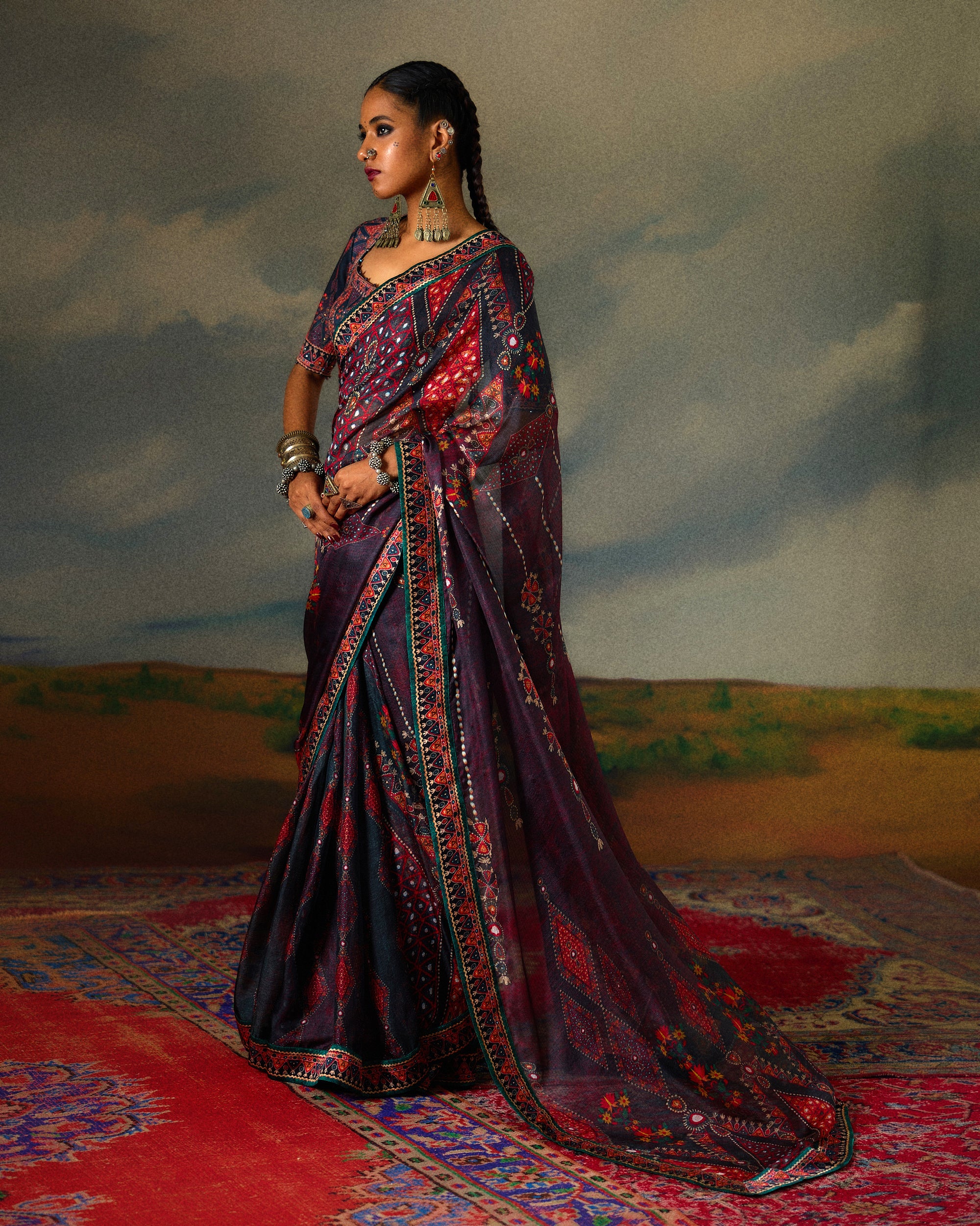 Kutch : Savi - Charcoal