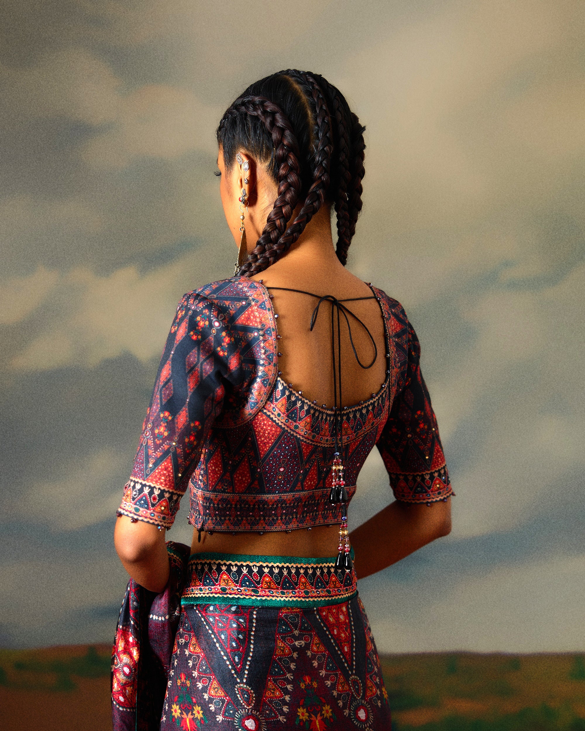 Kutch : Savi - Charcoal