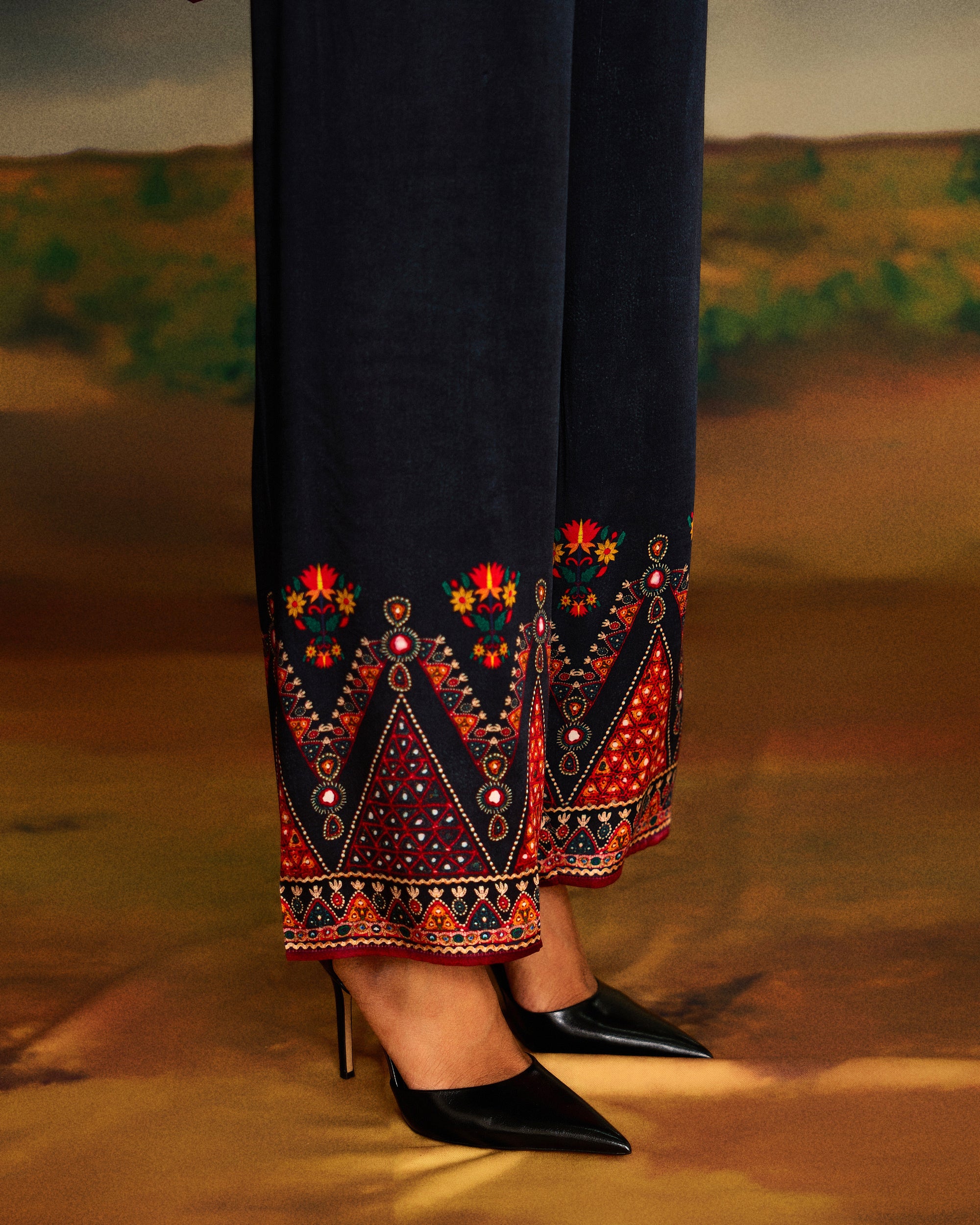 Kutch : Chanel - Charcoal