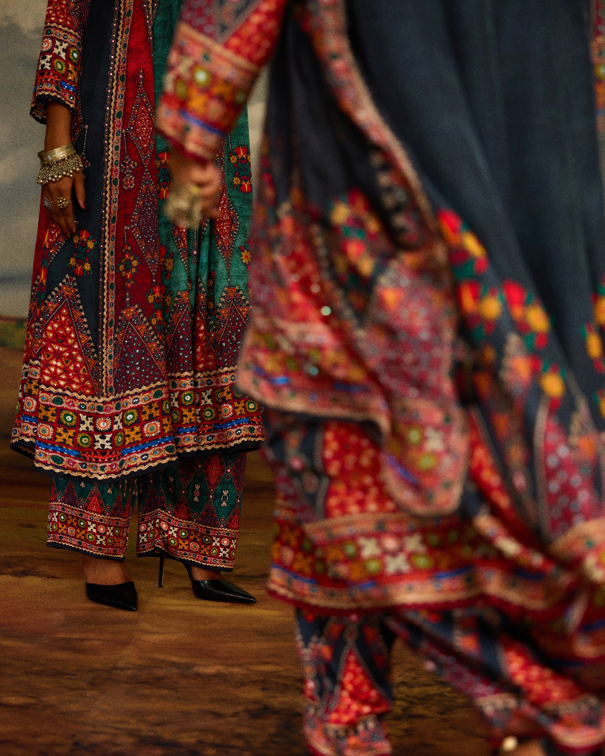 Kutch : Anisha - Multi
