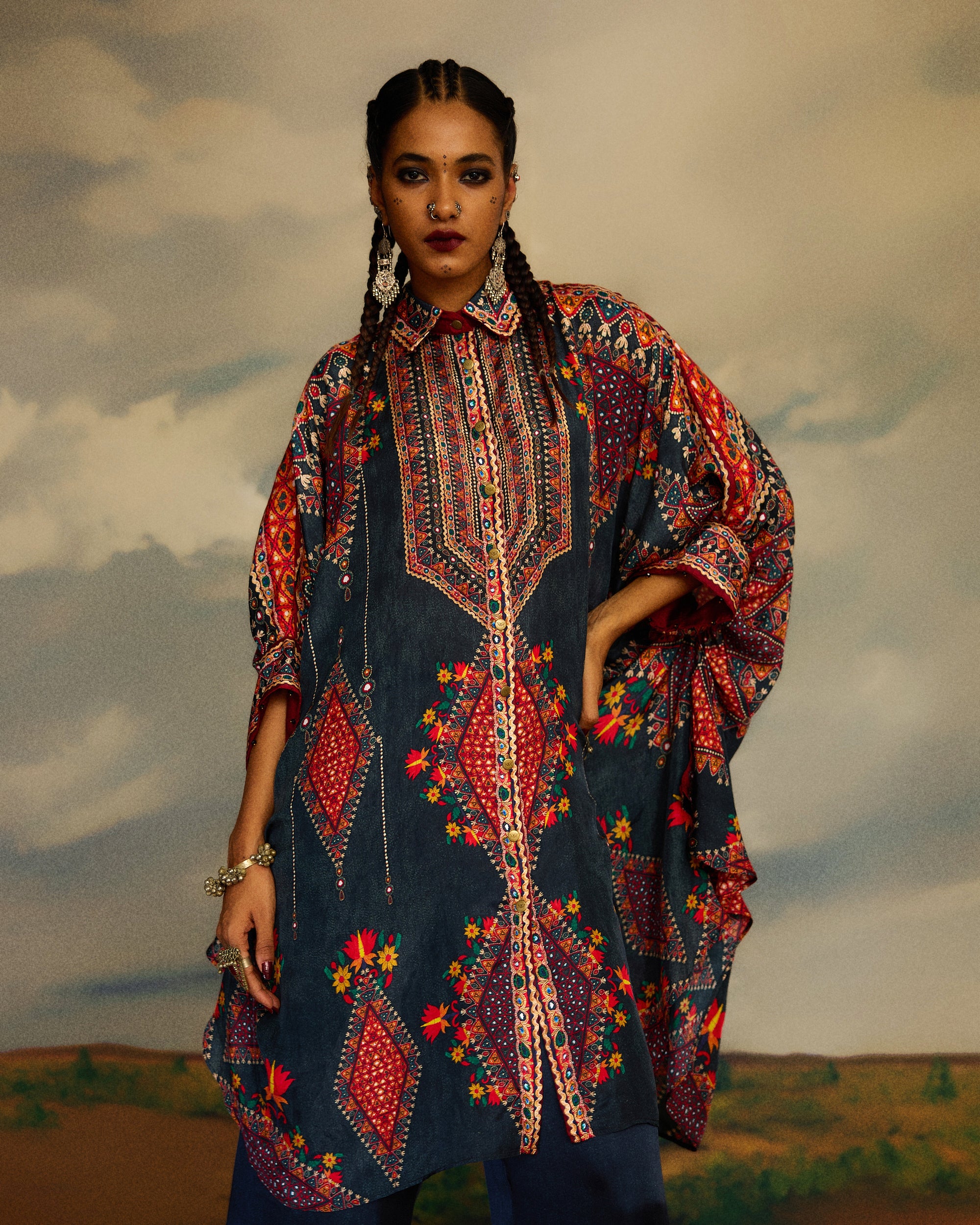 Kutch : Kamara - Charcoal
