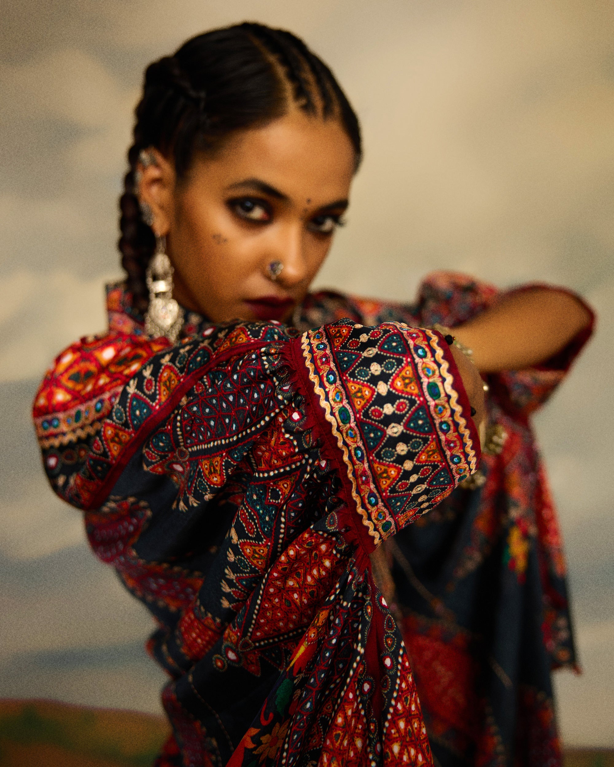 Kutch : Kamara - Charcoal