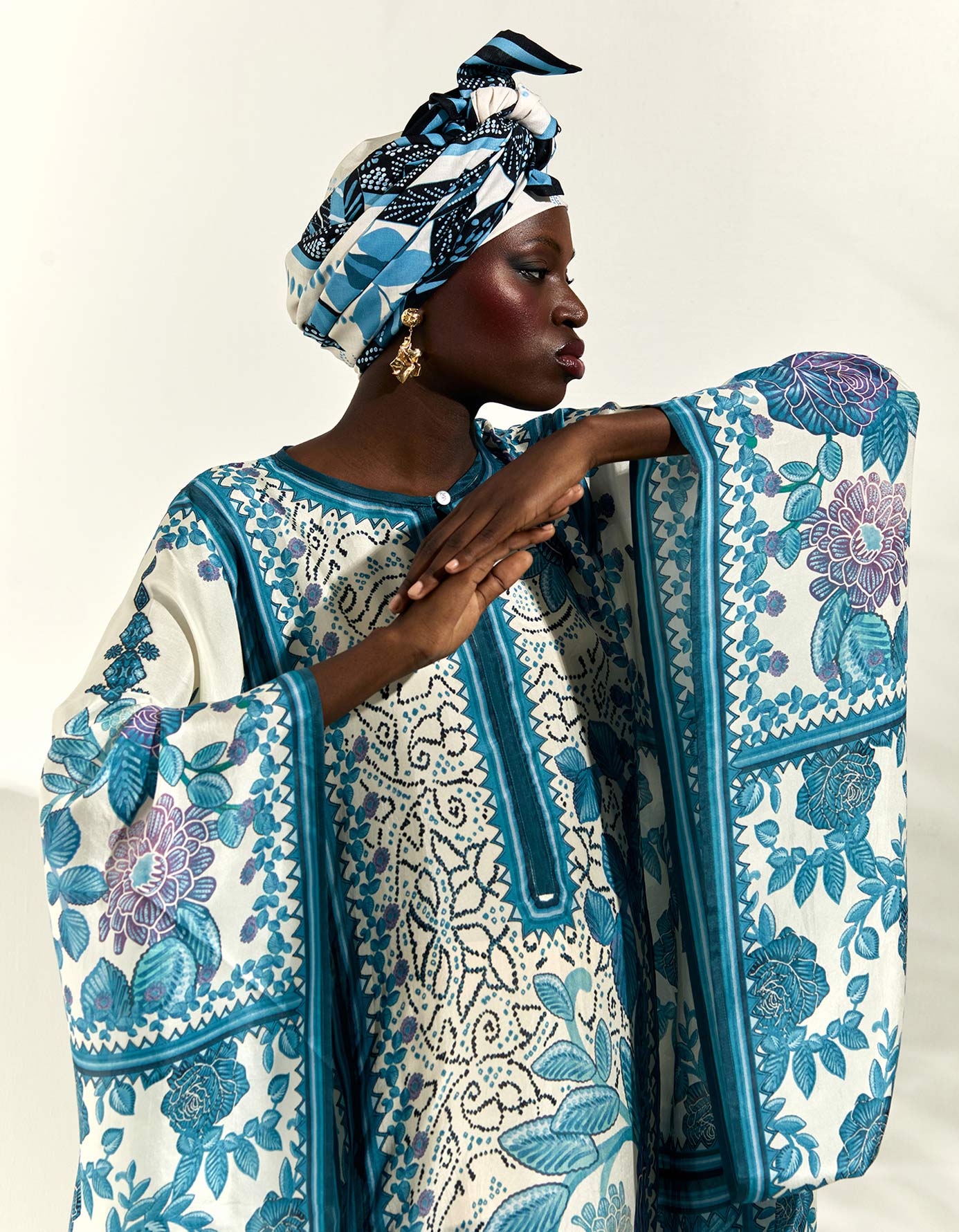Jamaica : Beatrice - Ivory/Blue