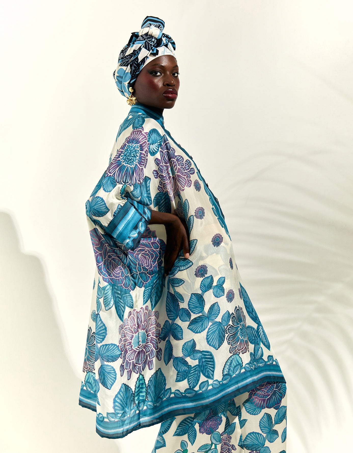 Jamaica : Chanel 36" - Ivory/Blue