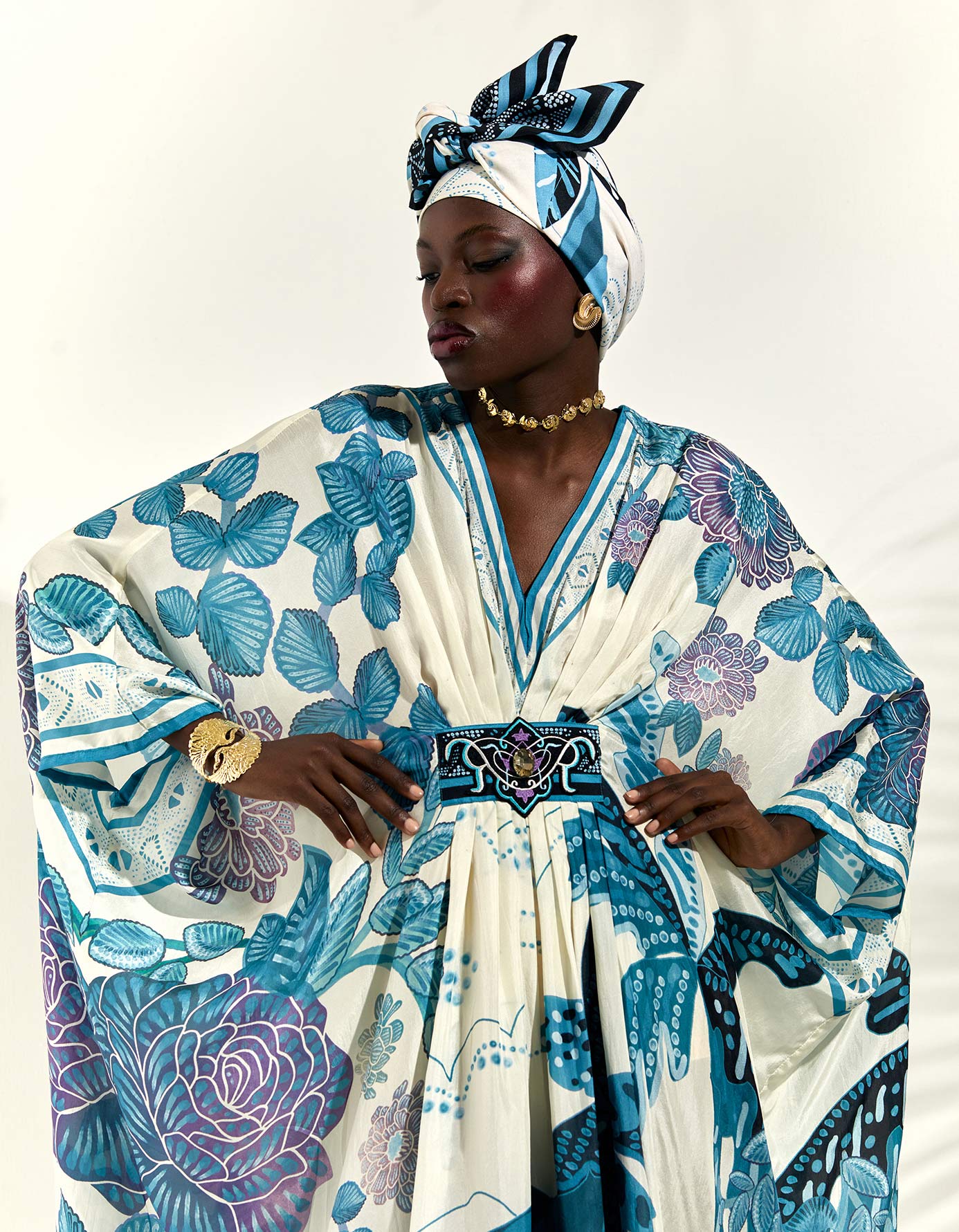 Jamaica : Imama - Ivory/Blue