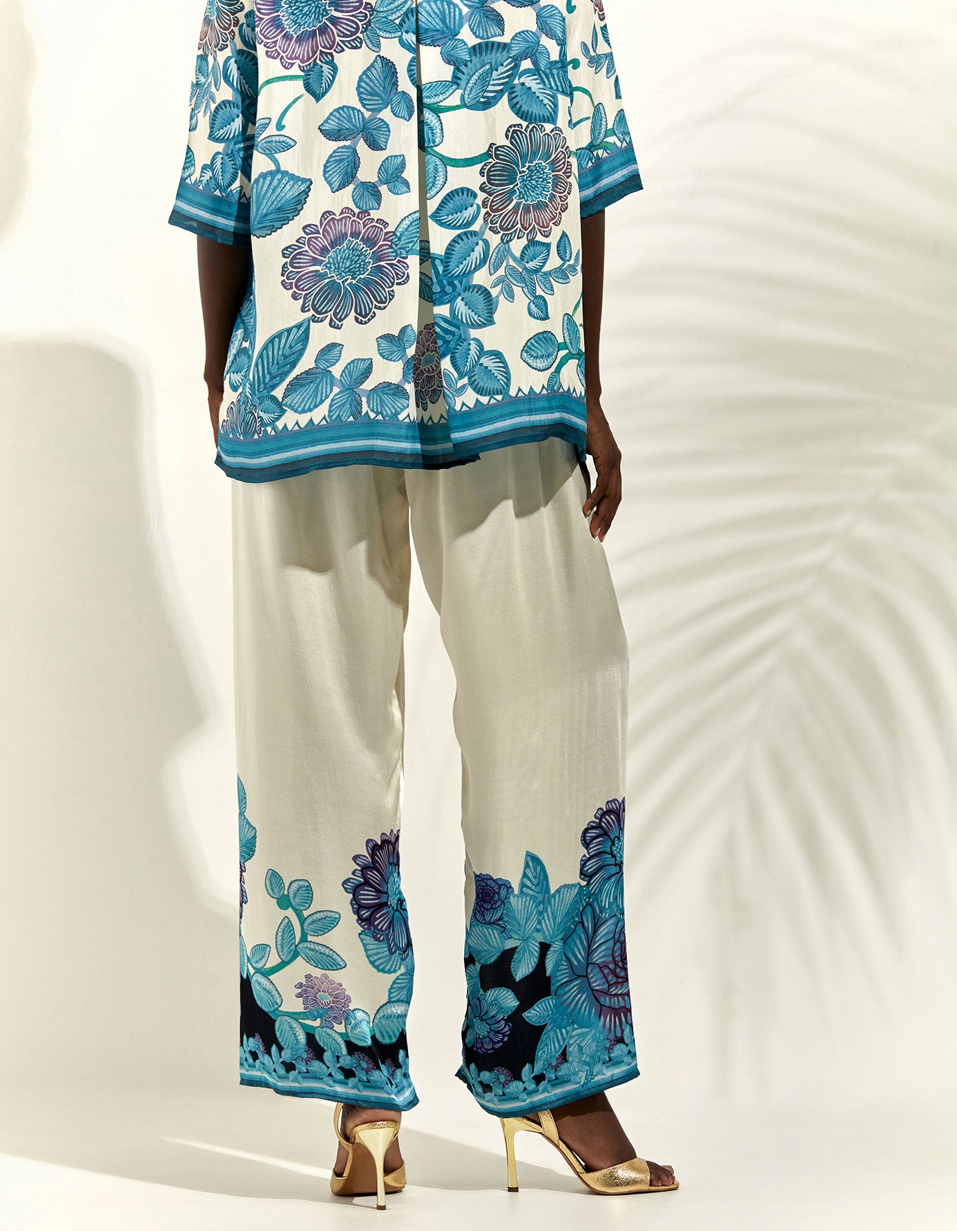 Jamaica : Maizah - Ivory/Blue
