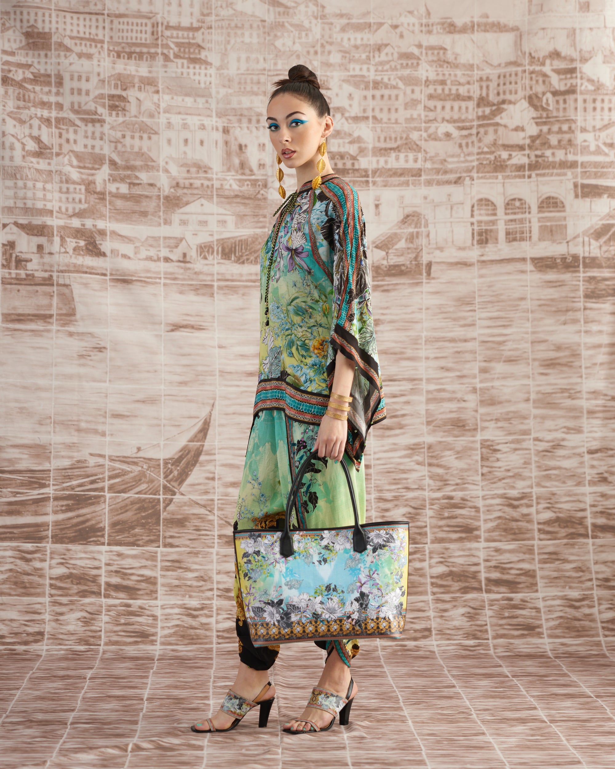 Love in Portofino (Maldives) : Ramona Sonth - Aqua/Lime