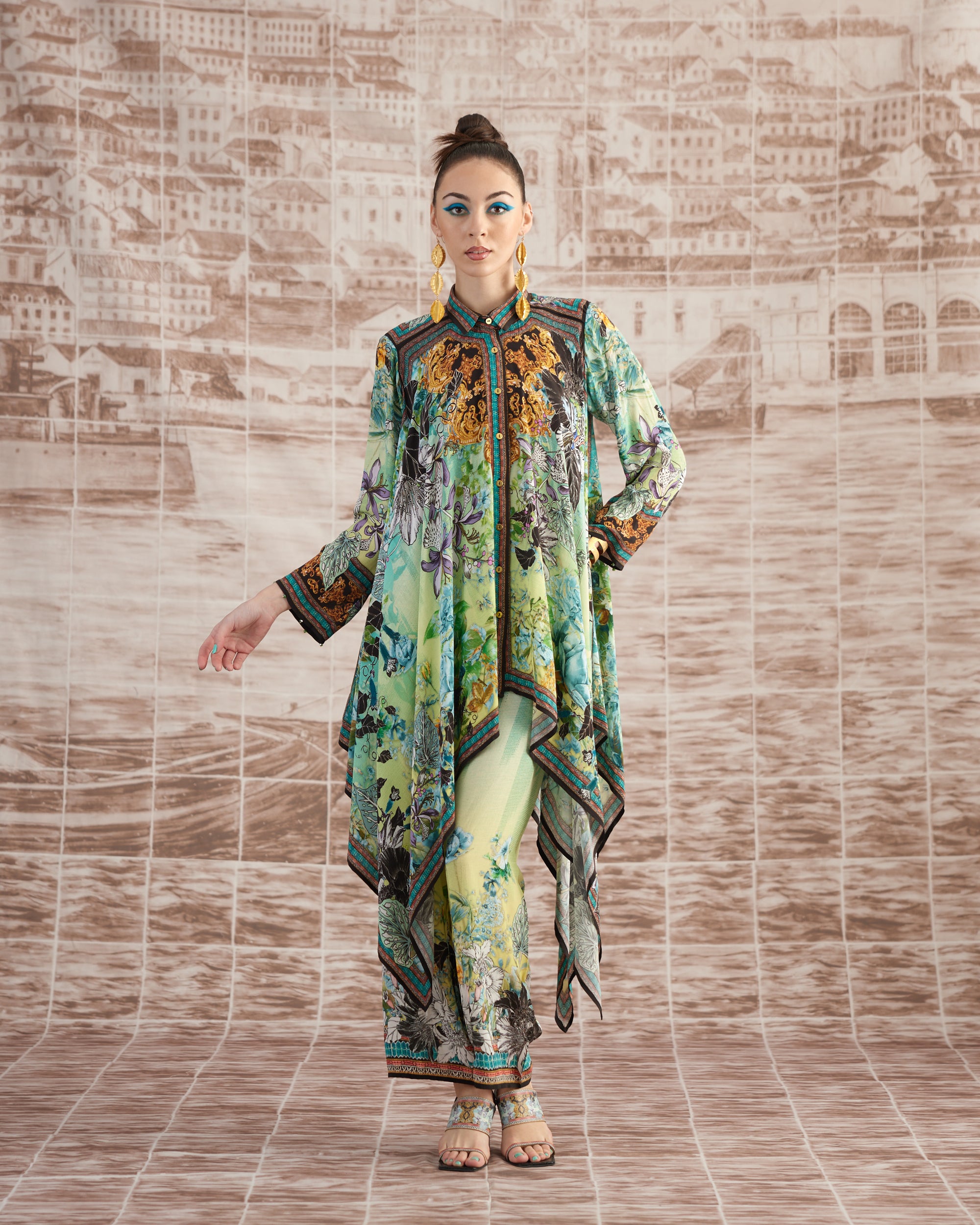 Love in Portofino (Maldives) : Shibani - Aqua/Lime