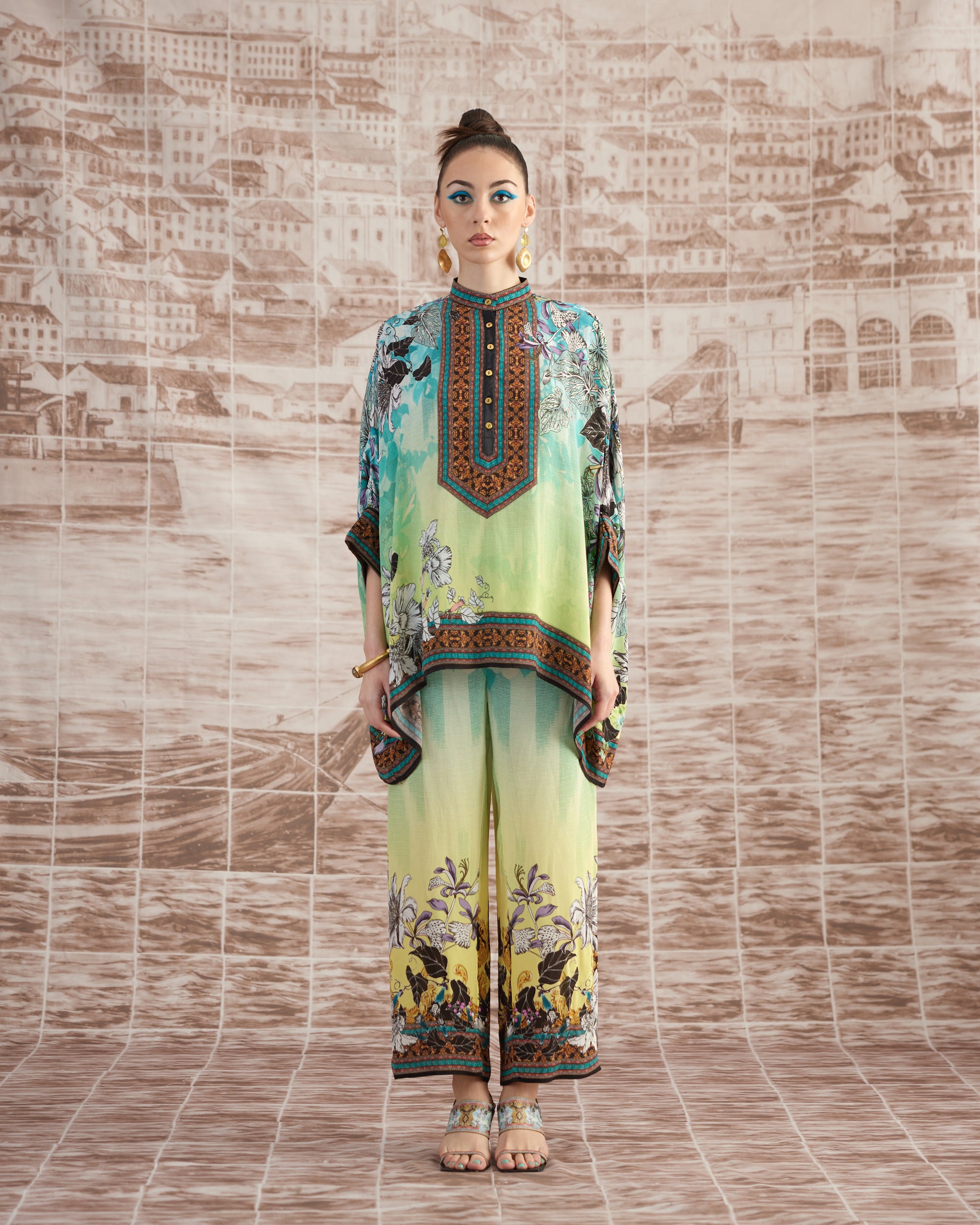 Love in Portofino (Maldives) : Chanel - Lime/Aqua