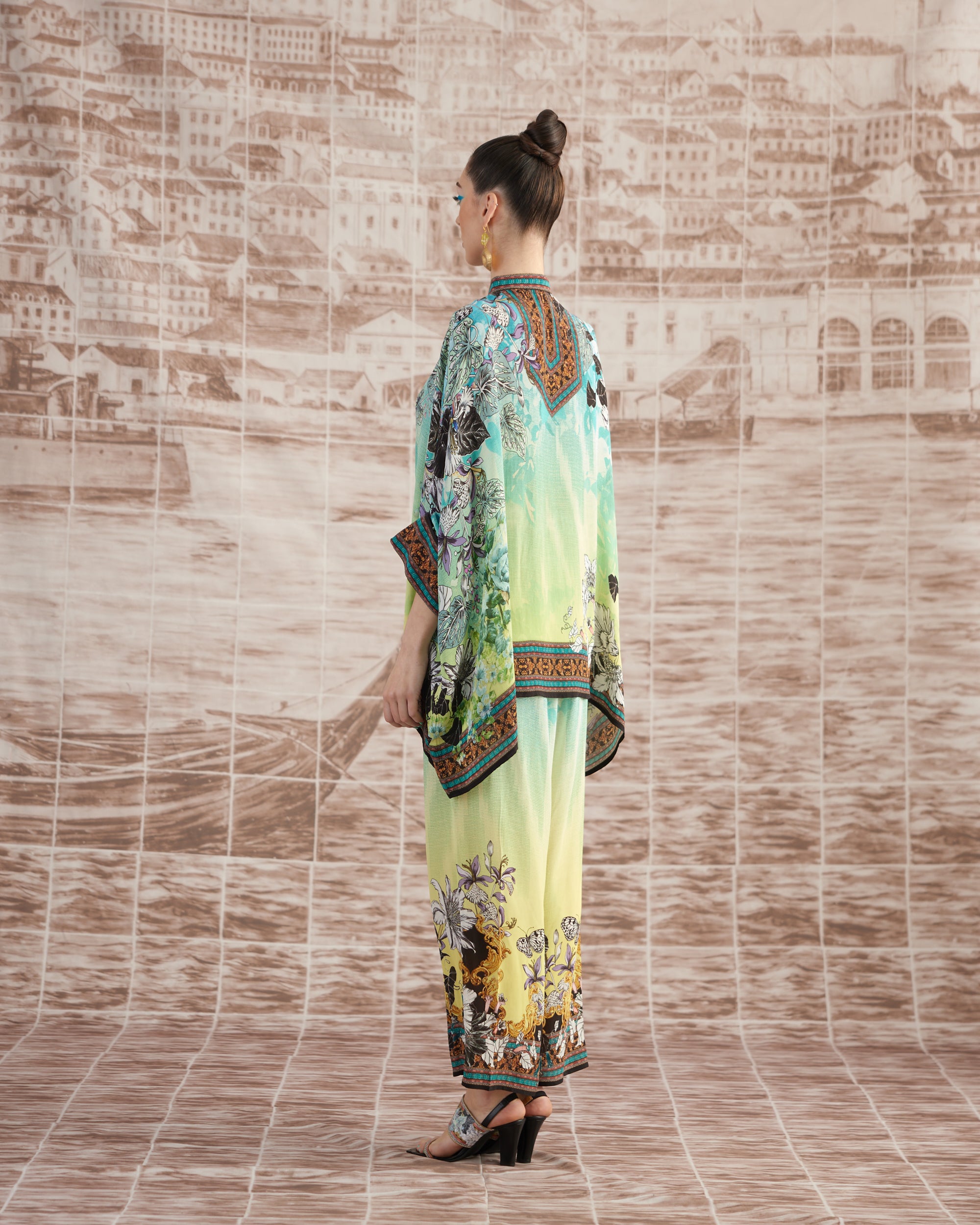 Love in Portofino (Maldives) : Chanel - Lime/Aqua