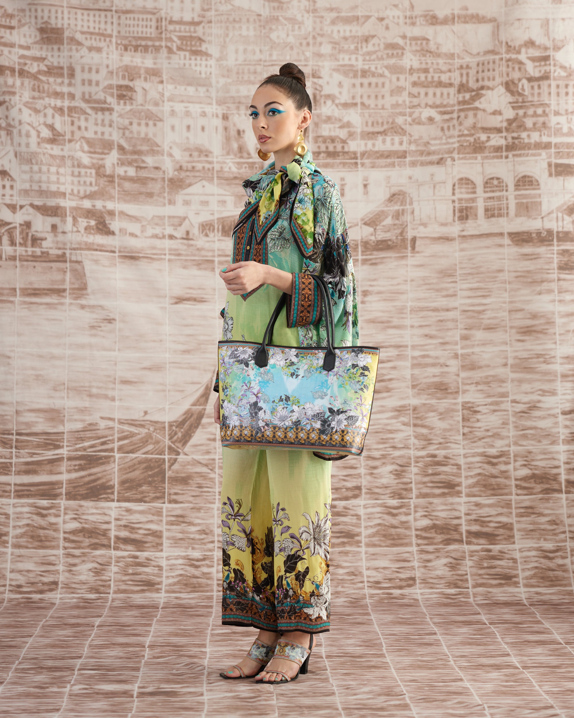 Love in Portofino (Maldives) : Chanel - Lime/Aqua