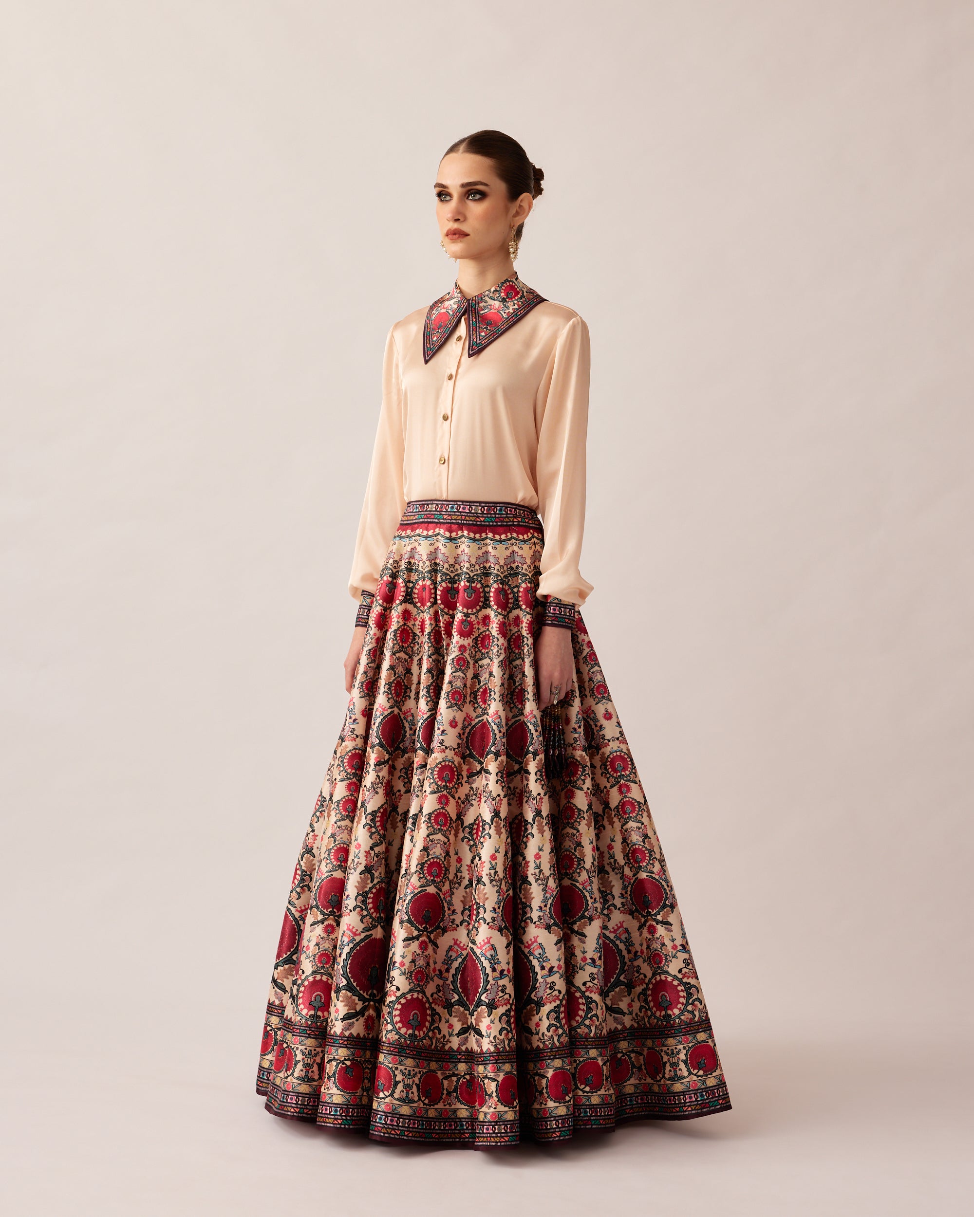 Bukhara : Leela - Maroon