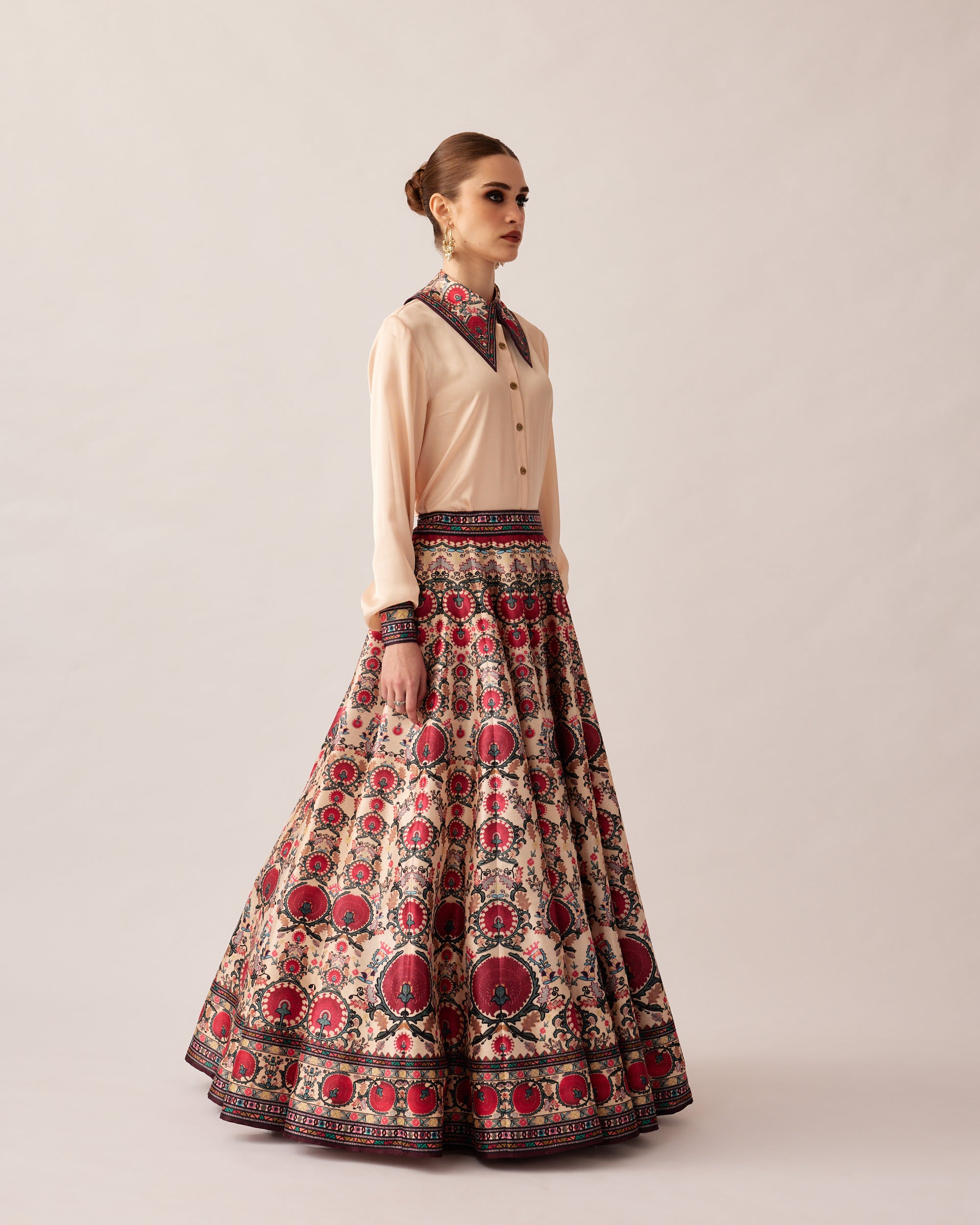 Bukhara : Leela - Maroon