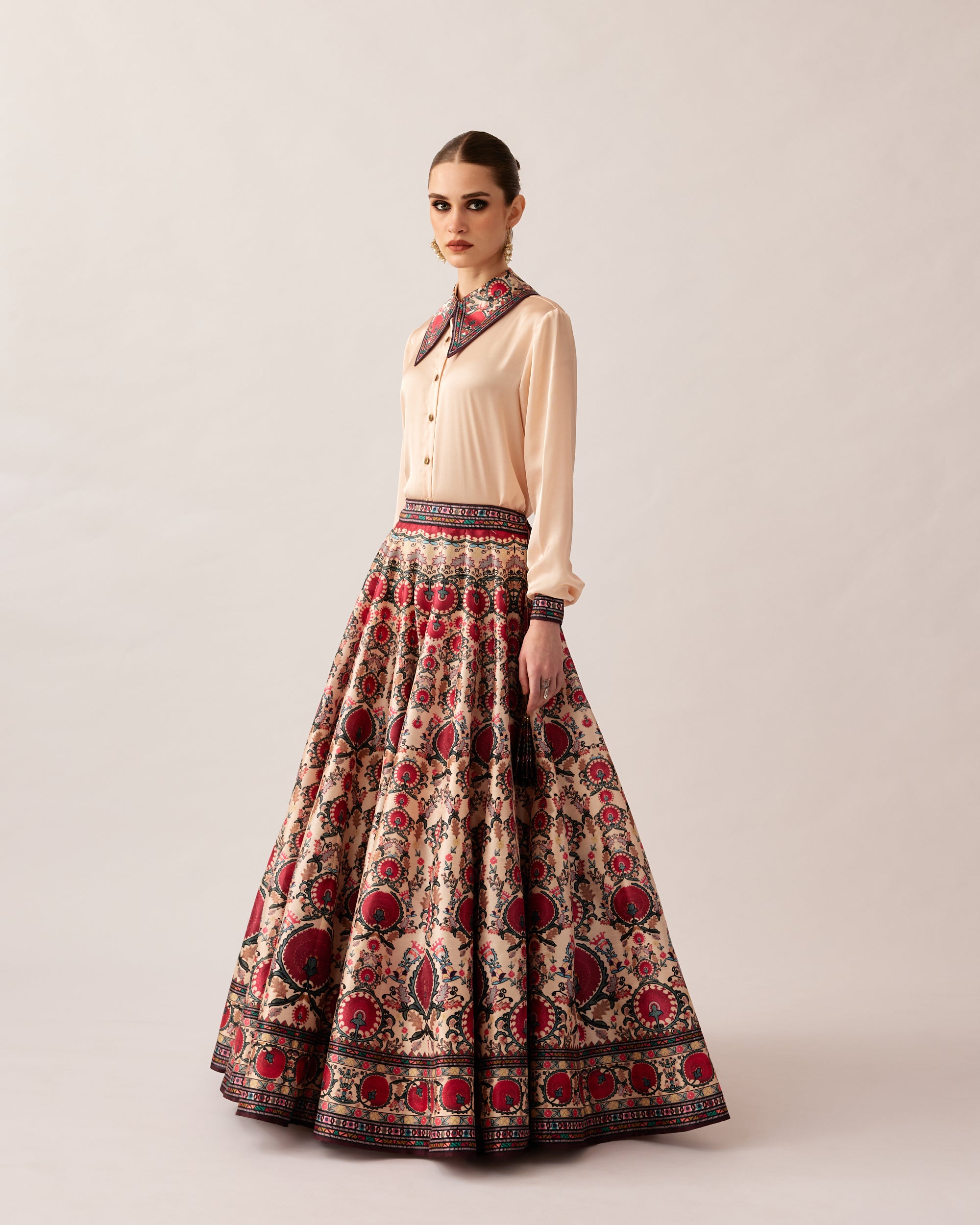 Bukhara : Leela - Maroon