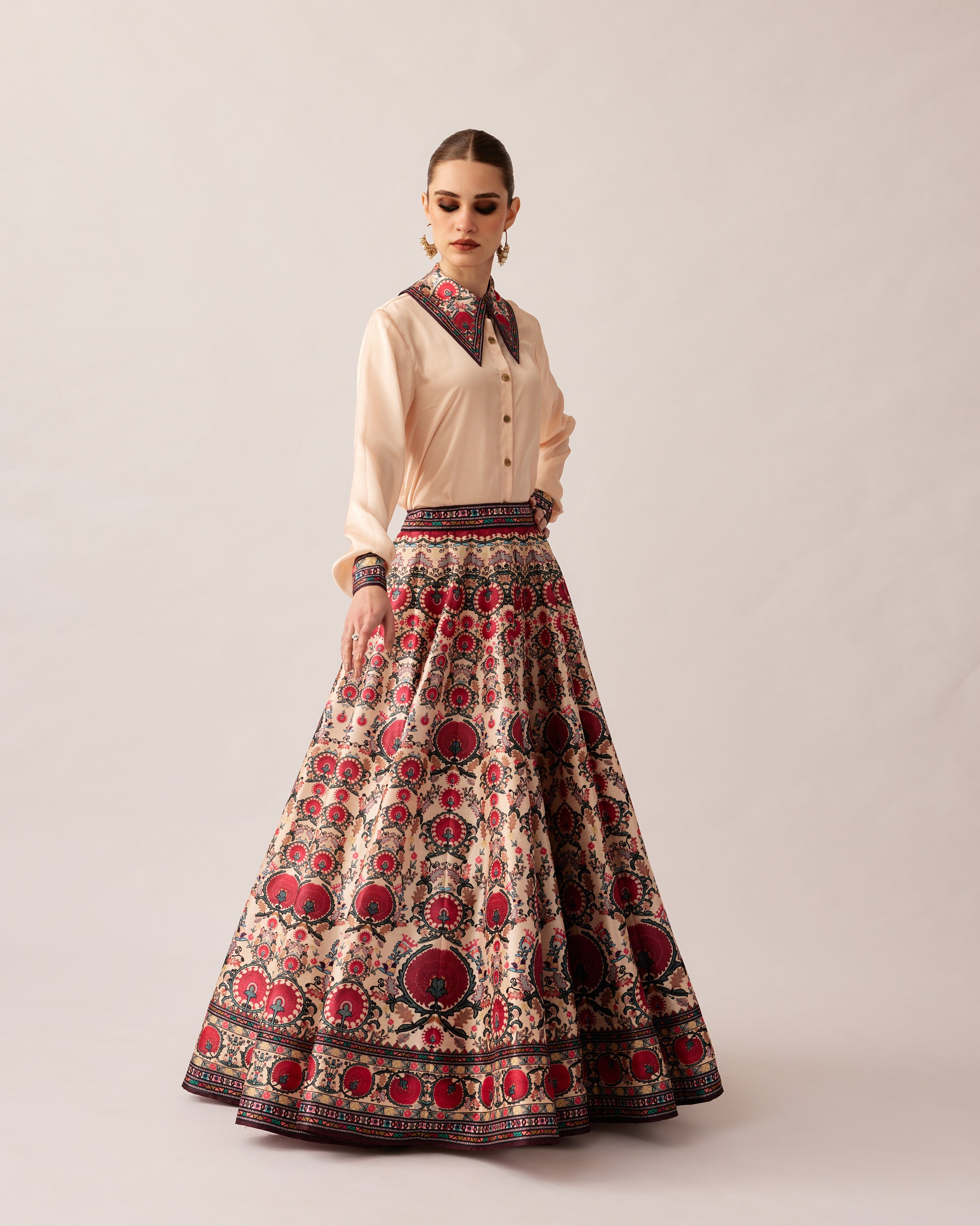 Bukhara : Leela - Maroon