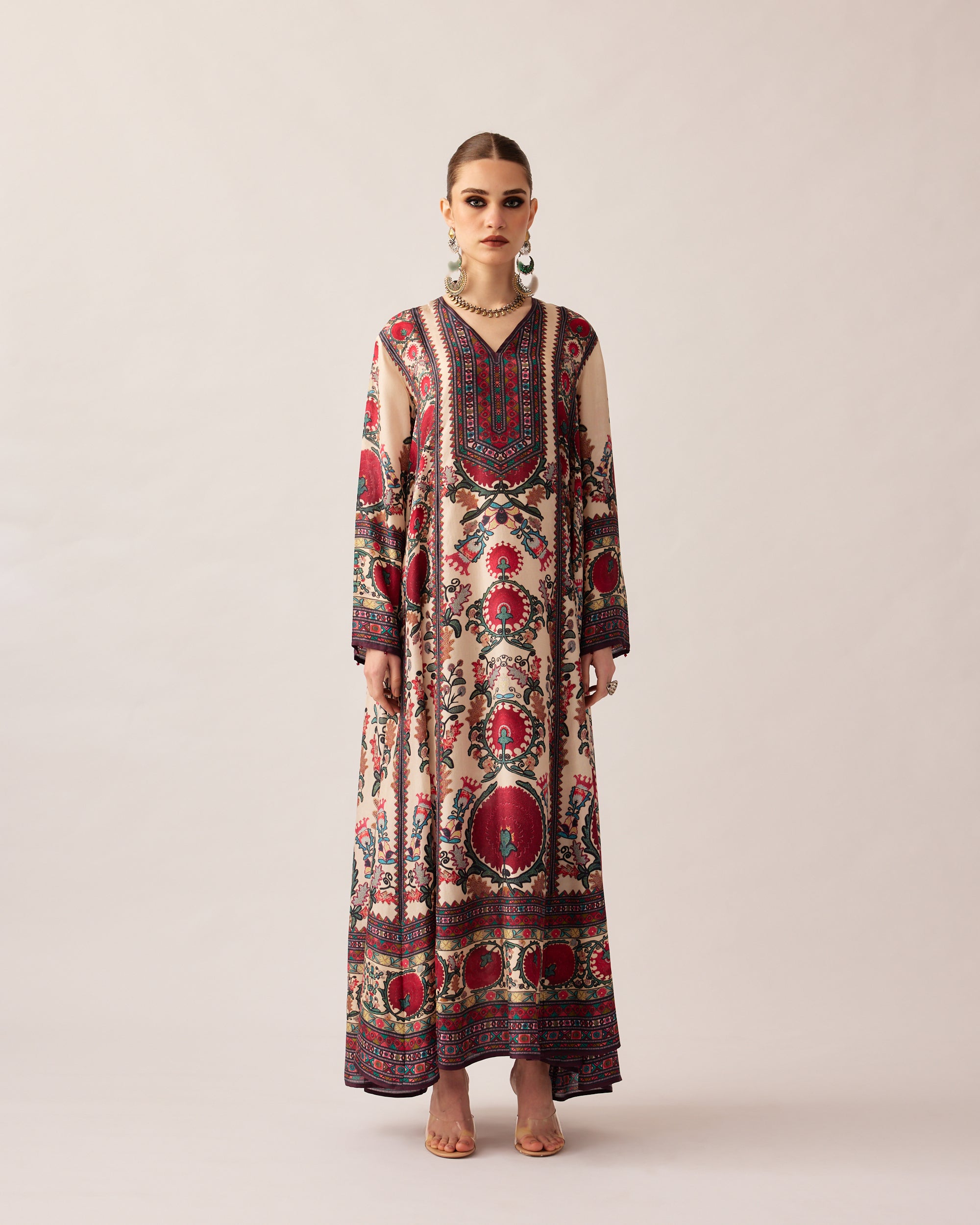 Bukhara : Adavi - Maroon