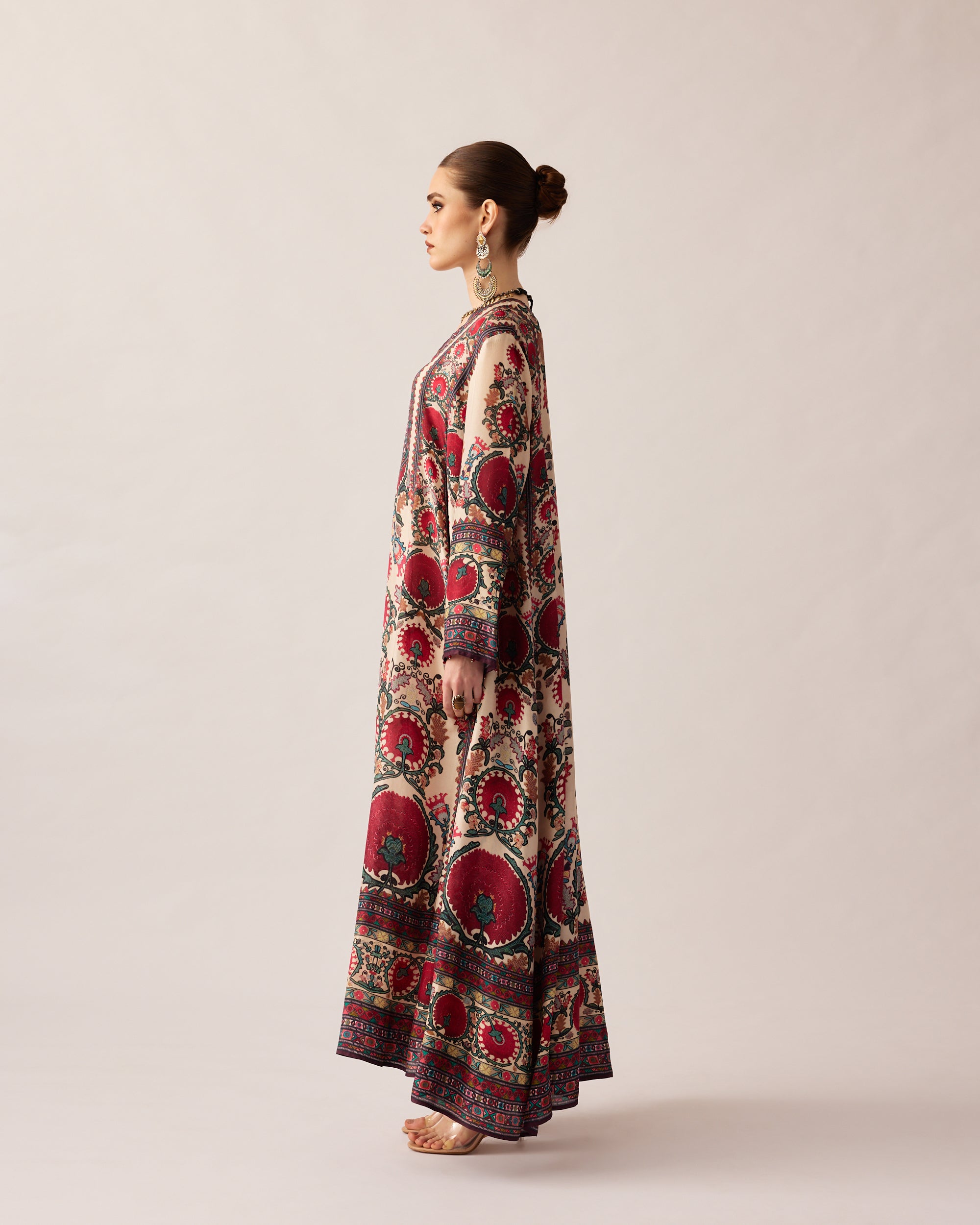 Bukhara : Adavi - Maroon