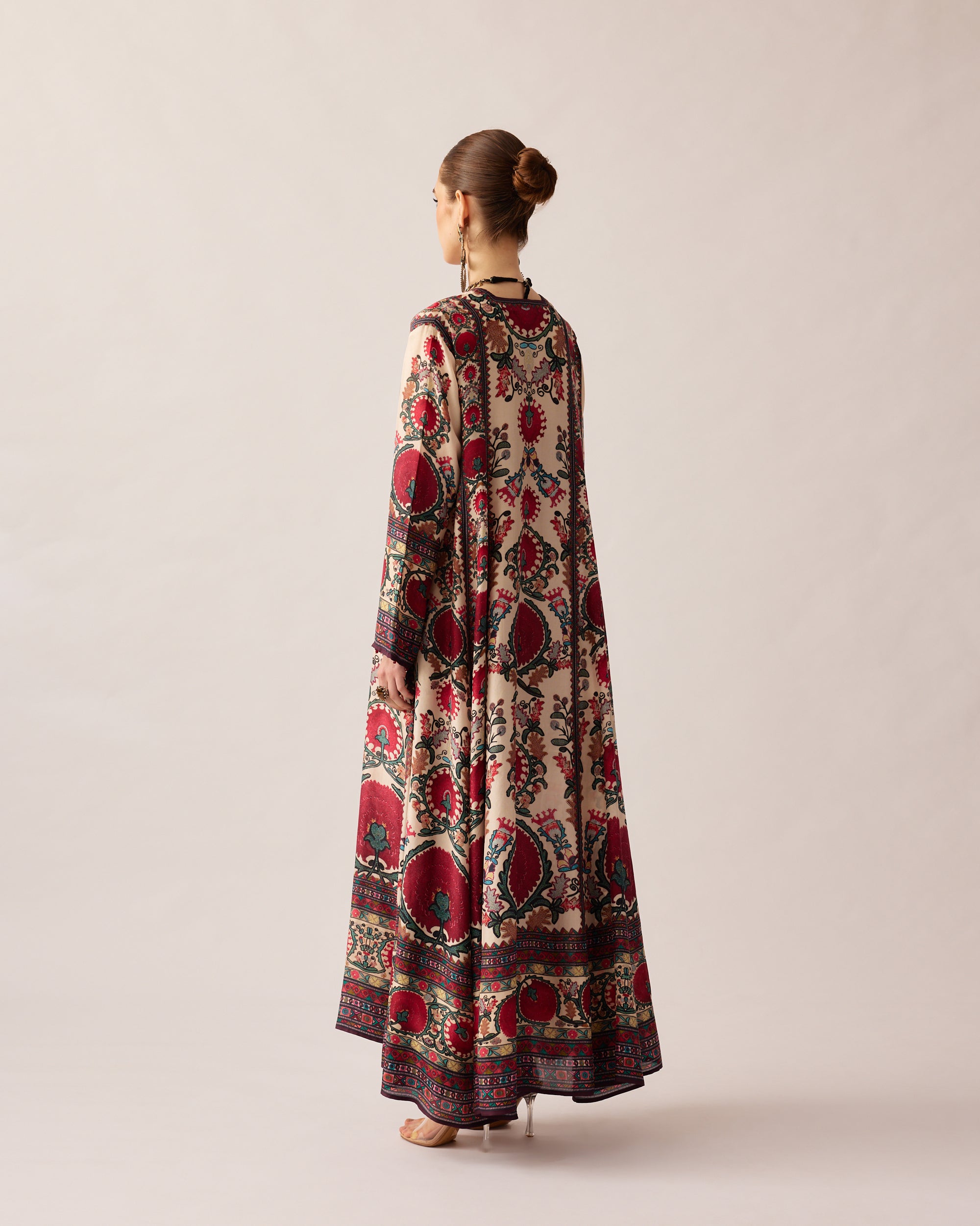 Bukhara : Adavi - Maroon