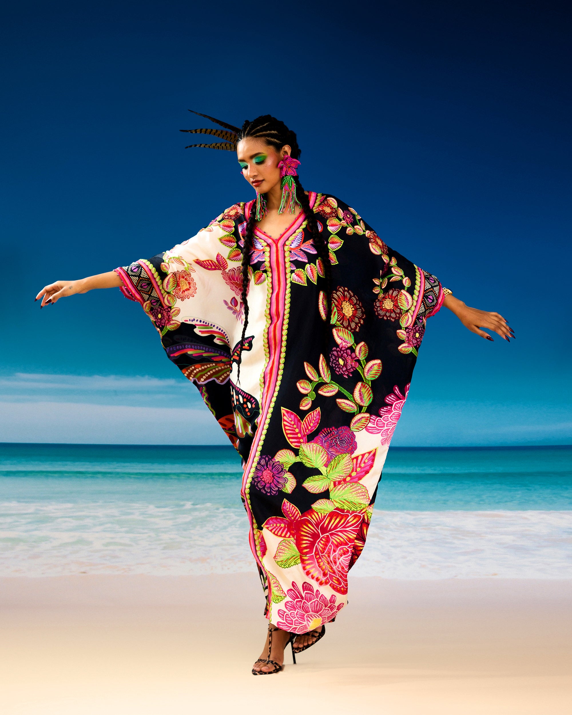 Jamaica : Verusha - Ivory/Black
