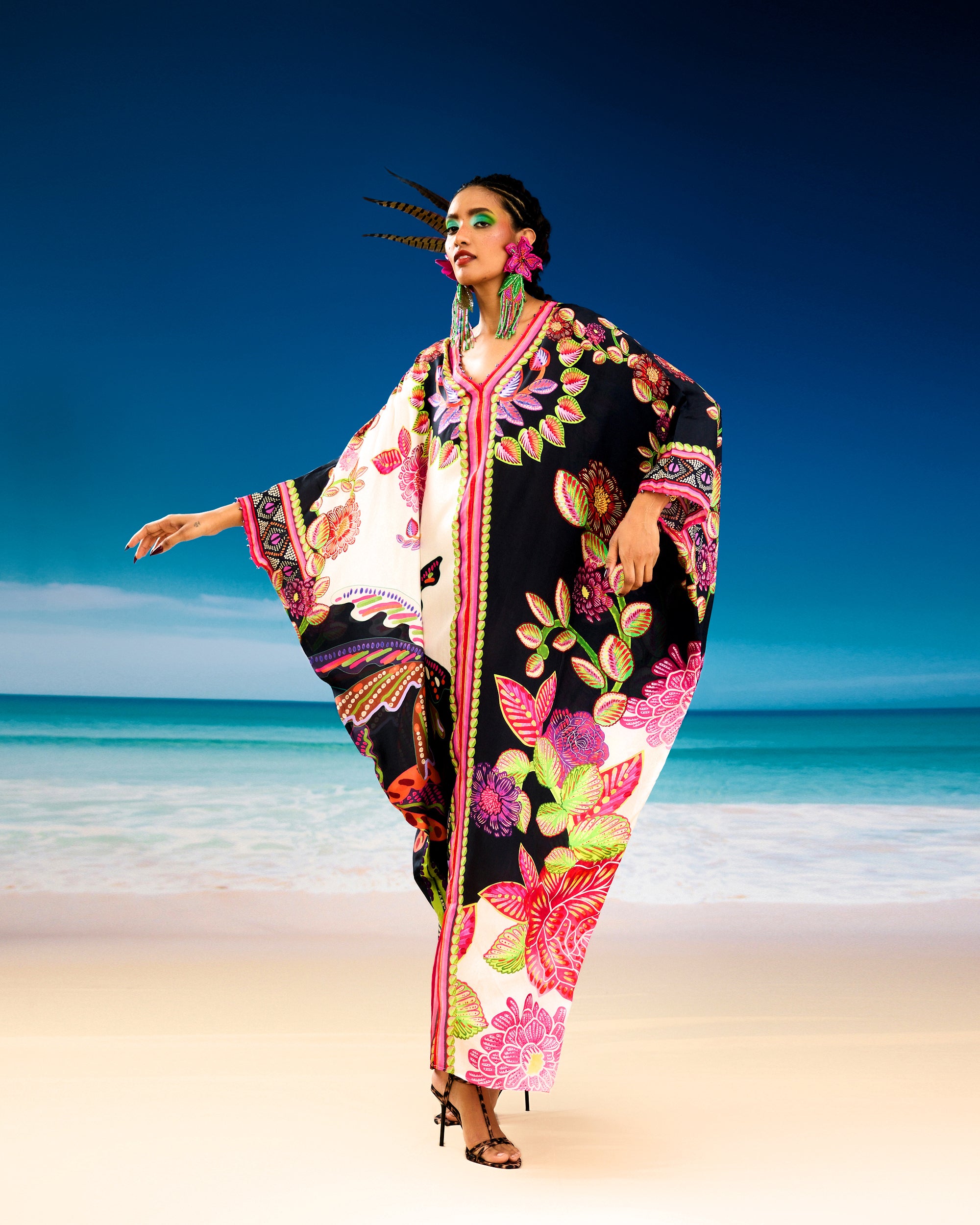 Jamaica : Verusha - Ivory/Black