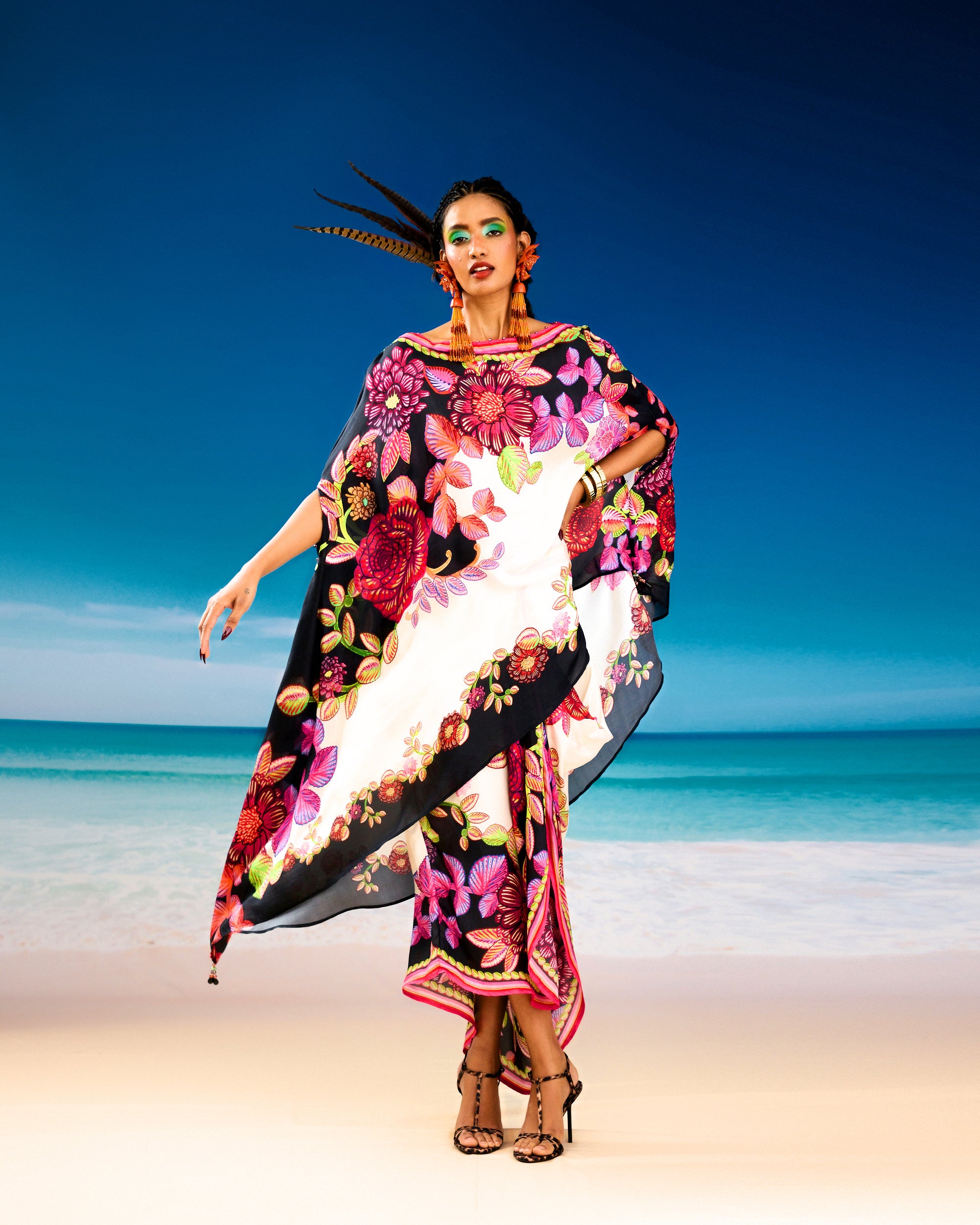 Jamaica : Kamini - Ivory/black
