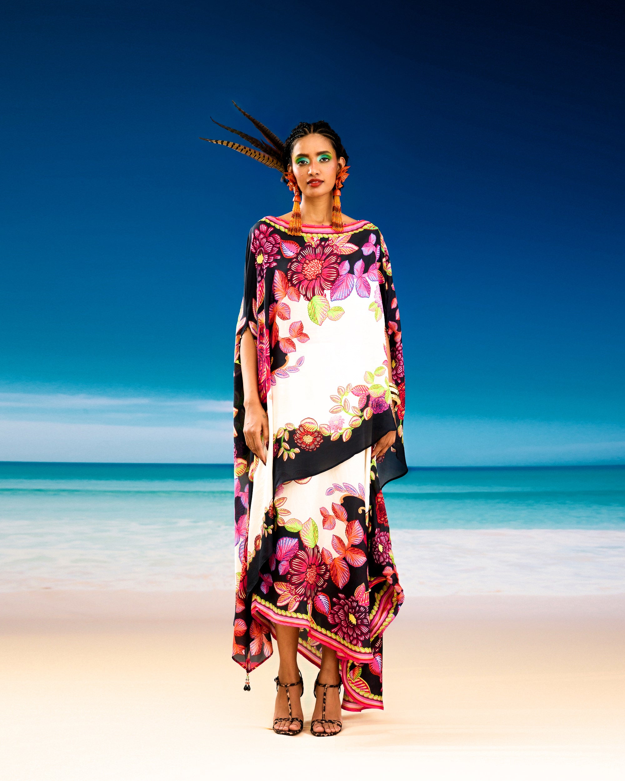Jamaica : Kamini - Ivory/black