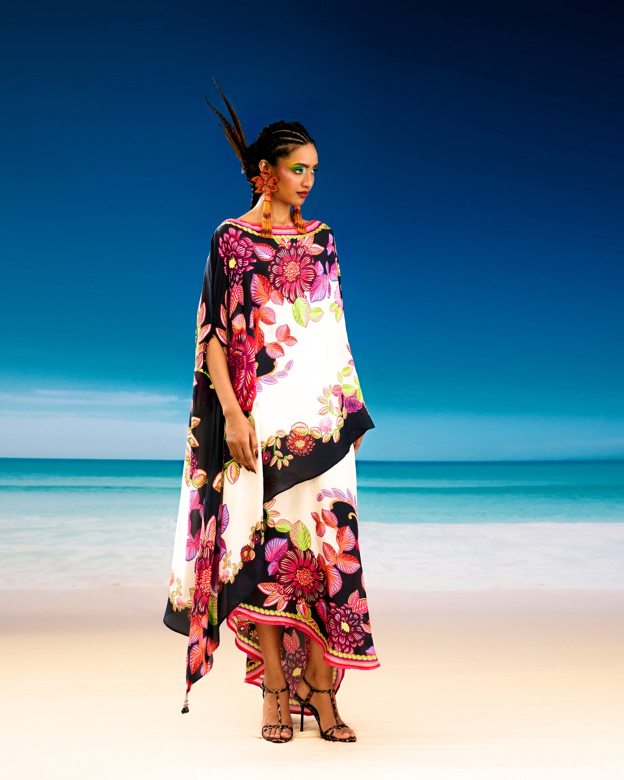 Jamaica : Kamini - Ivory/black