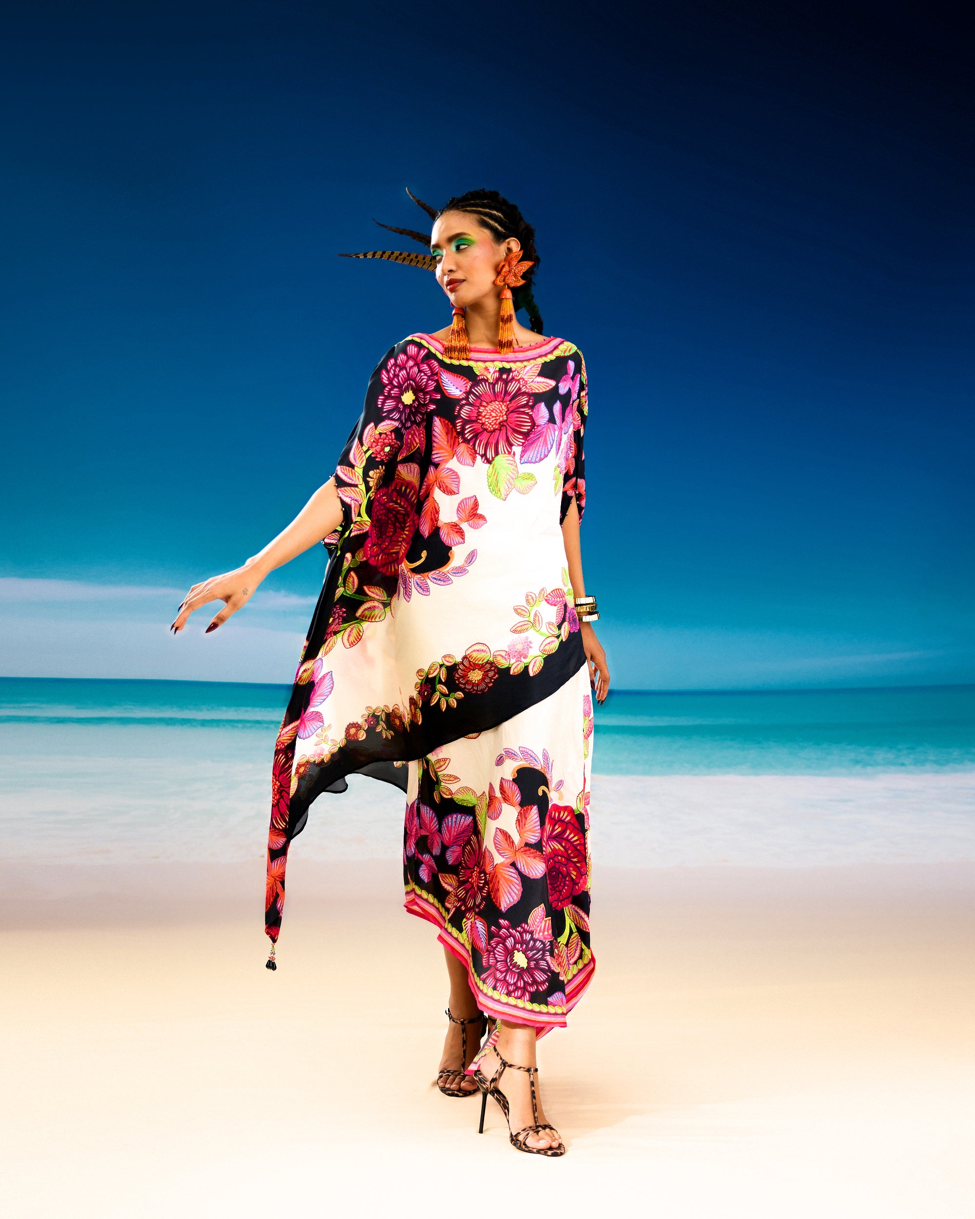 Jamaica : Kamini - Ivory/black