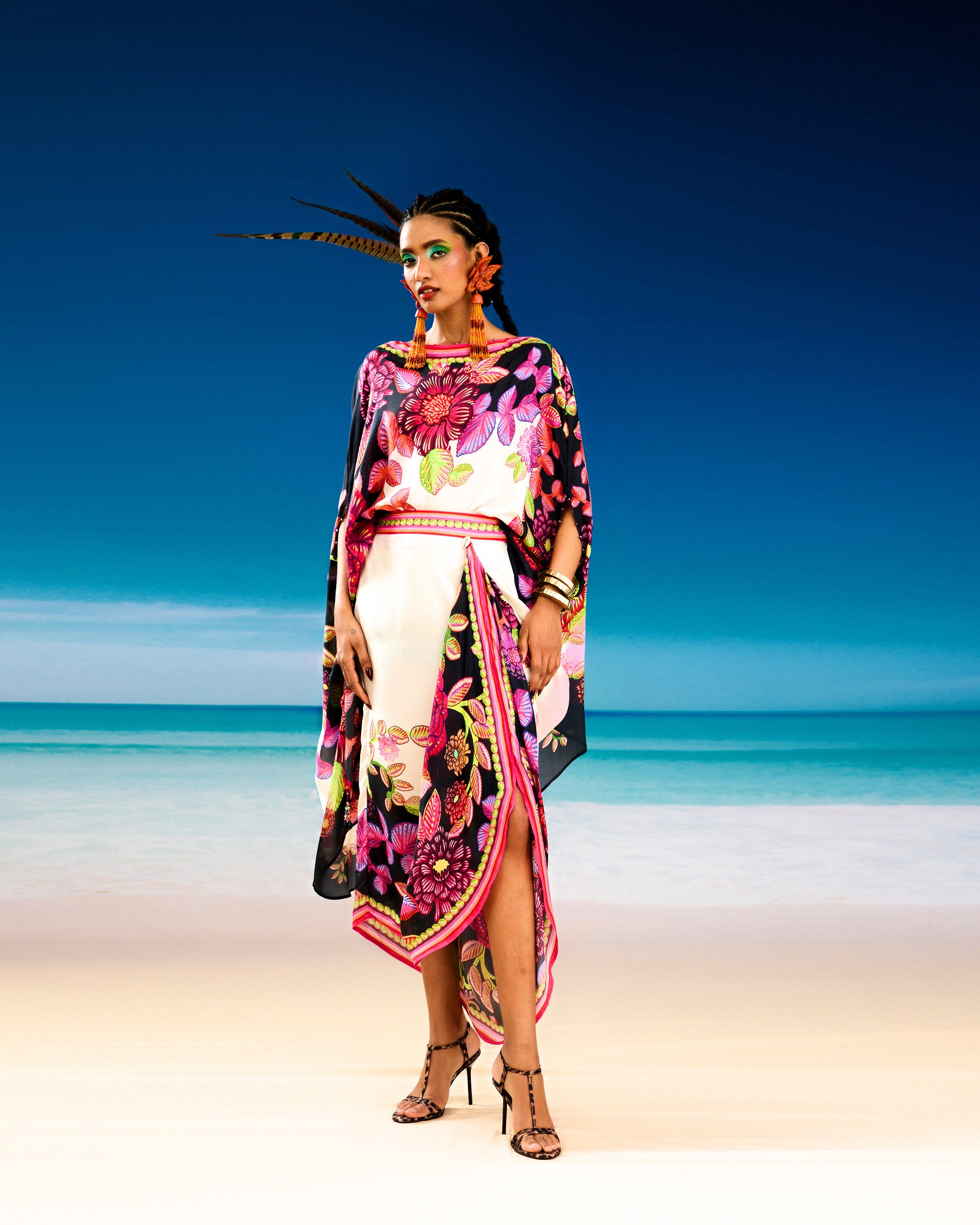 Jamaica : Kamini - Ivory/black