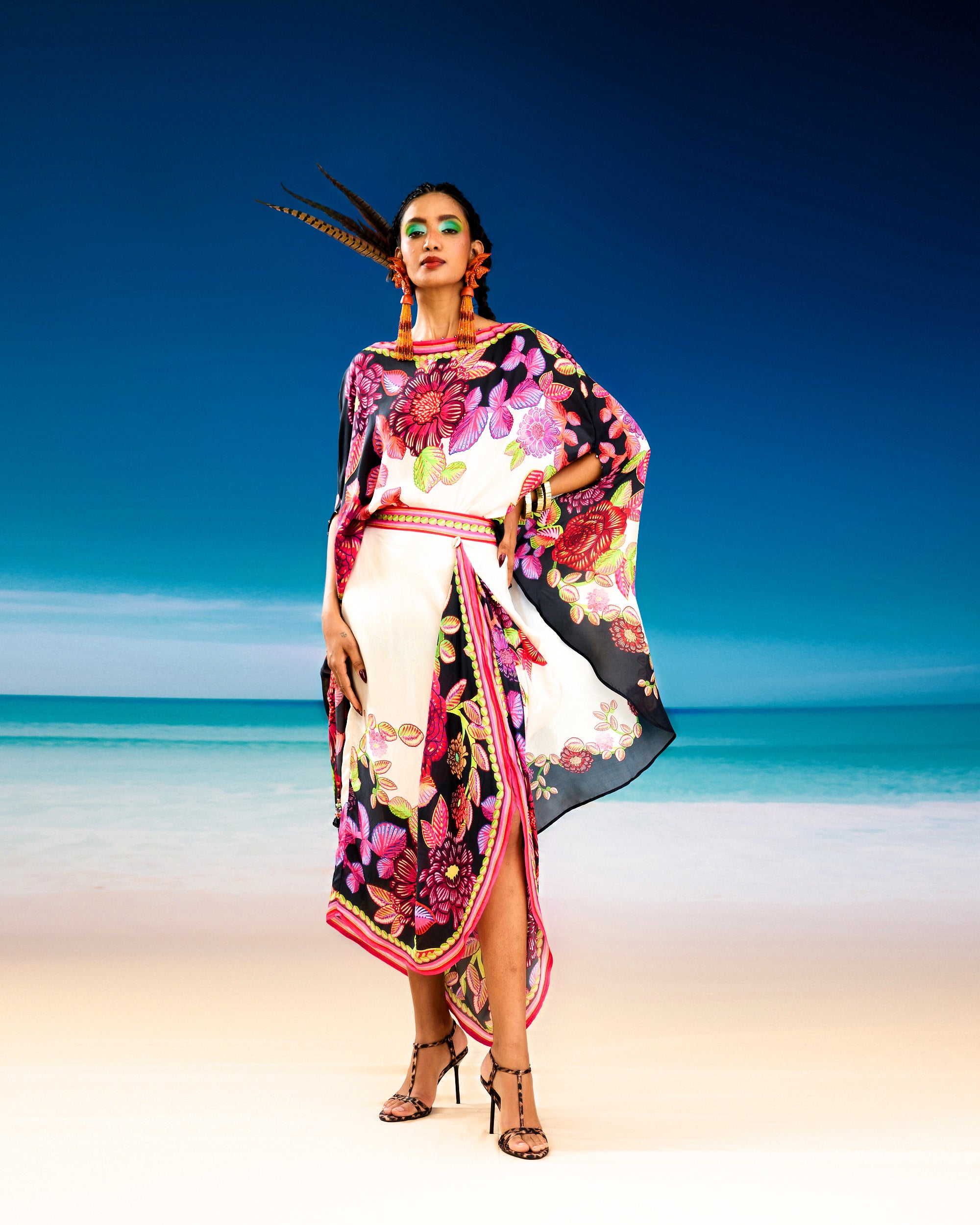 Jamaica : Kamini - Ivory/black