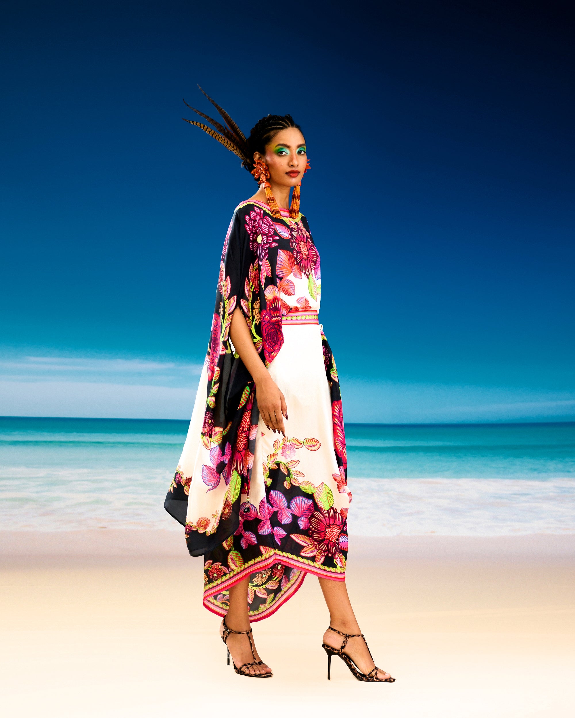 Jamaica : Kamini - Ivory/black